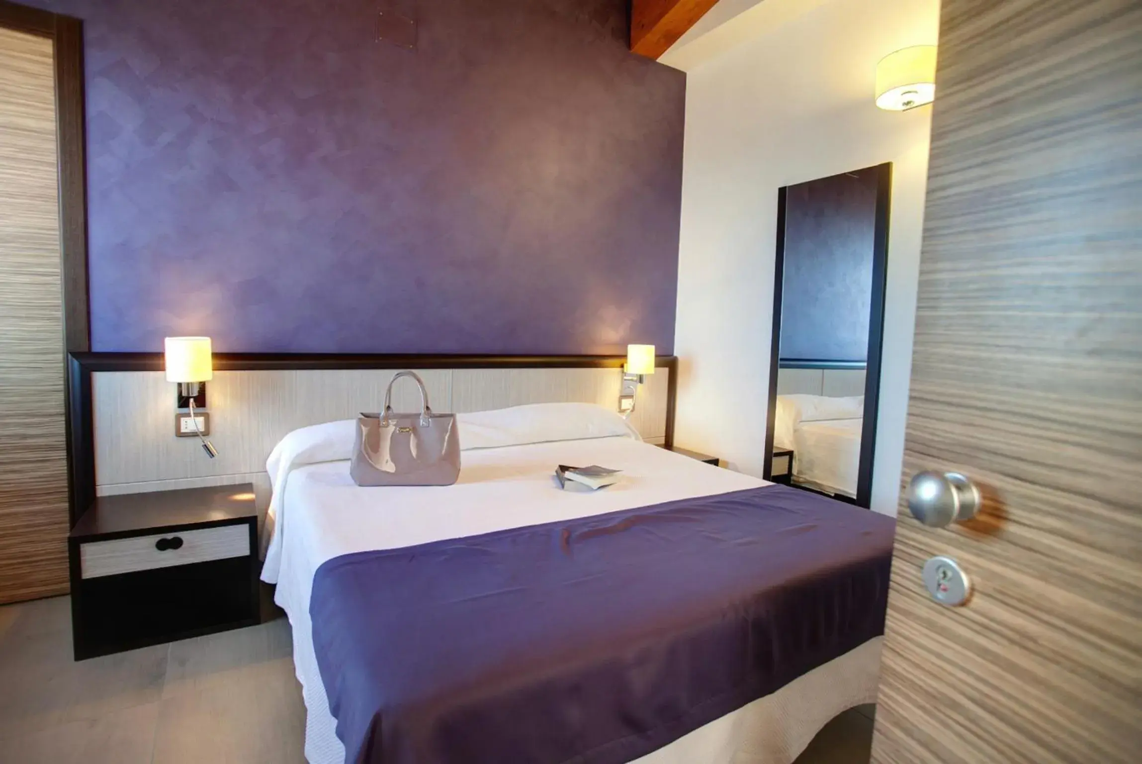 Deluxe Double or Twin Room in Il Belvedere Guest House Deluxe Double or Twin Room in Il Belvedere Guest House