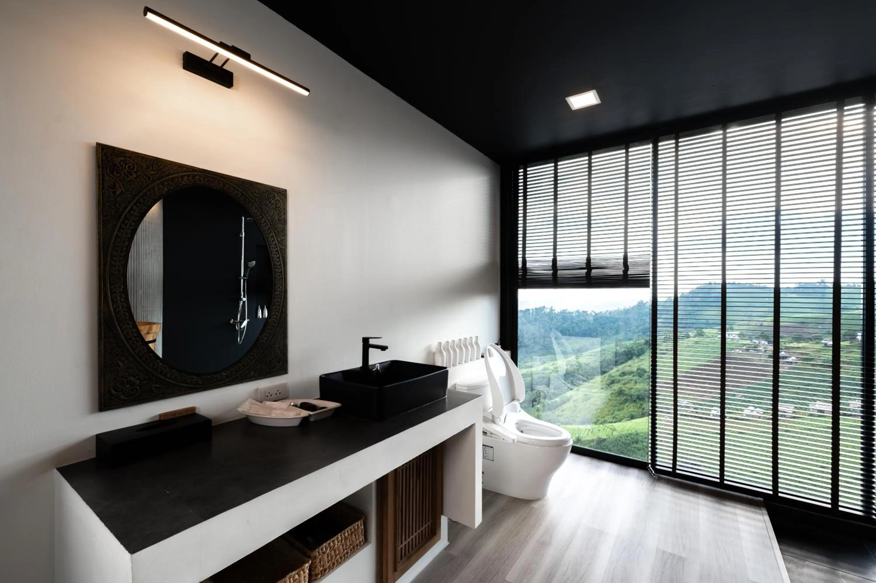 Bathroom in nai r kaad