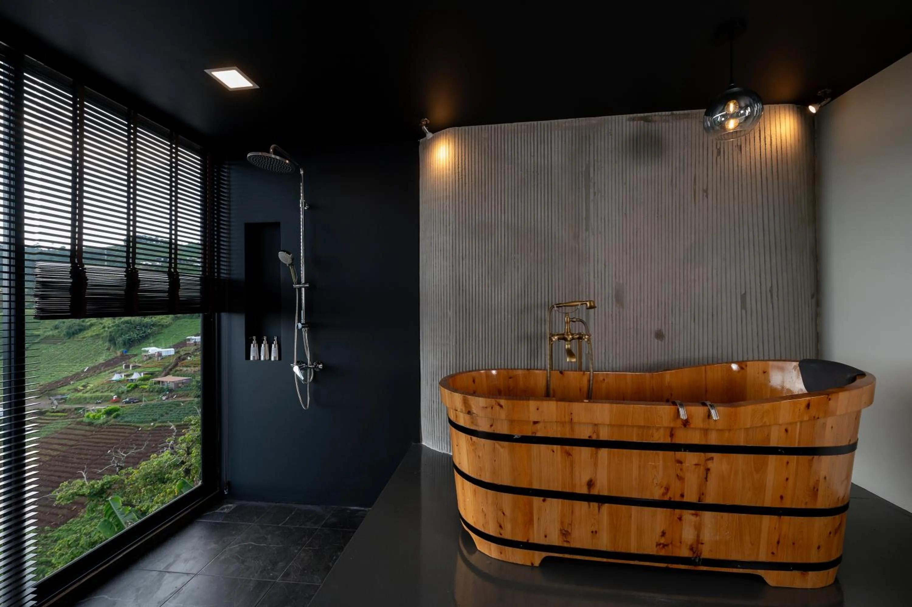 Bathroom in nai r kaad