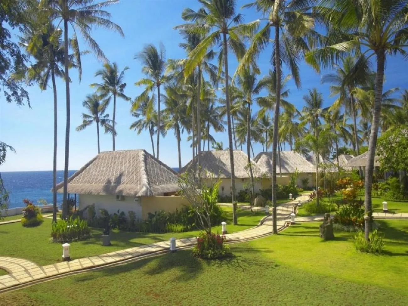 Garden in Siddhartha Oceanfront Resort & Spa Bali