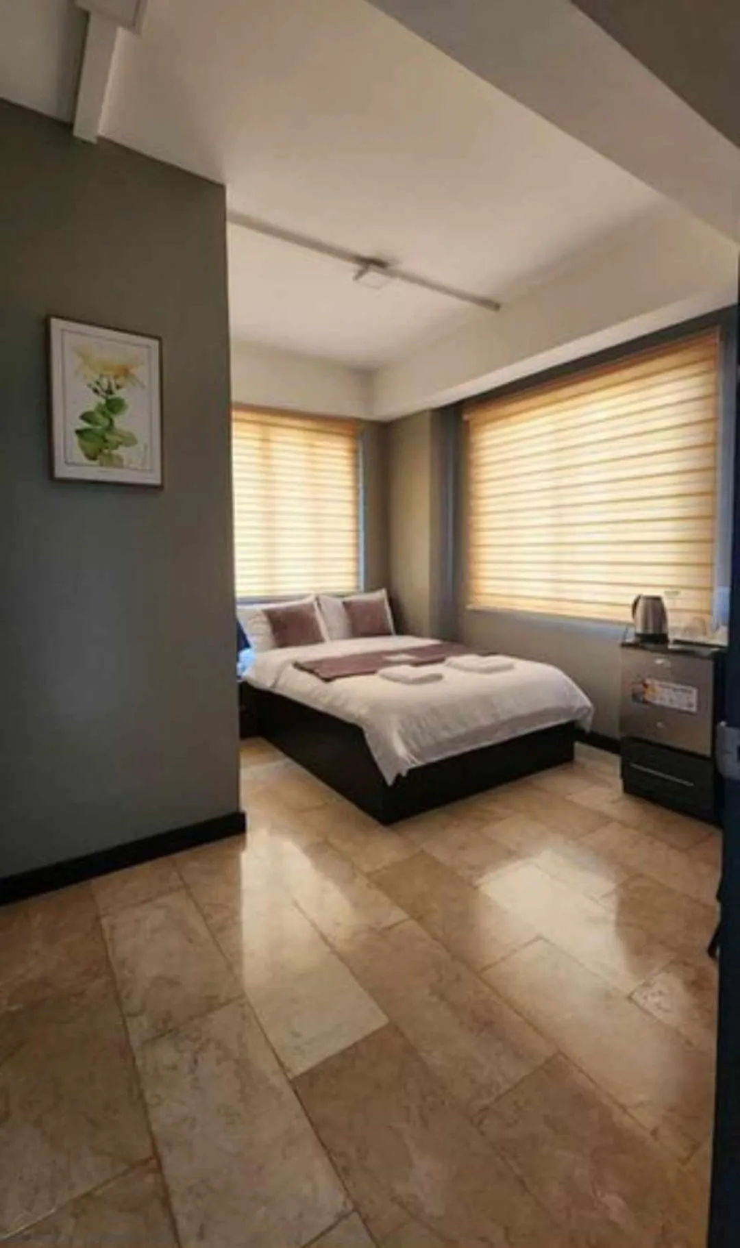 Bed in Grayhouse Inn Tagaytay