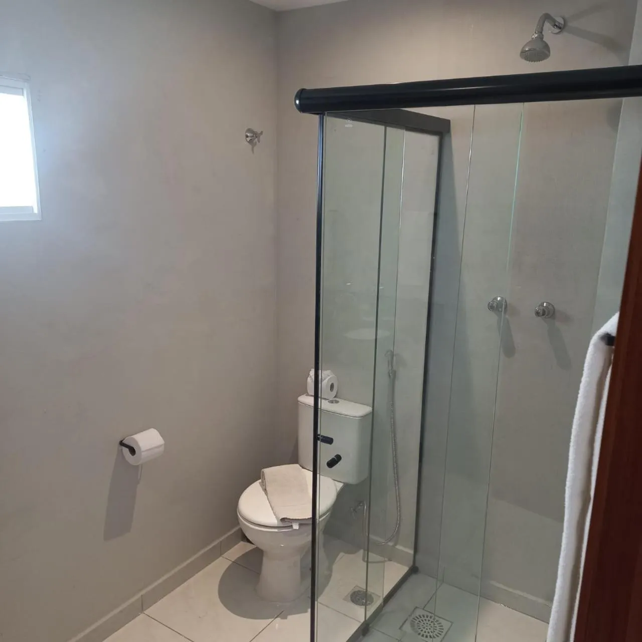 Shower in Sunbrazil Hotel e Rooftop