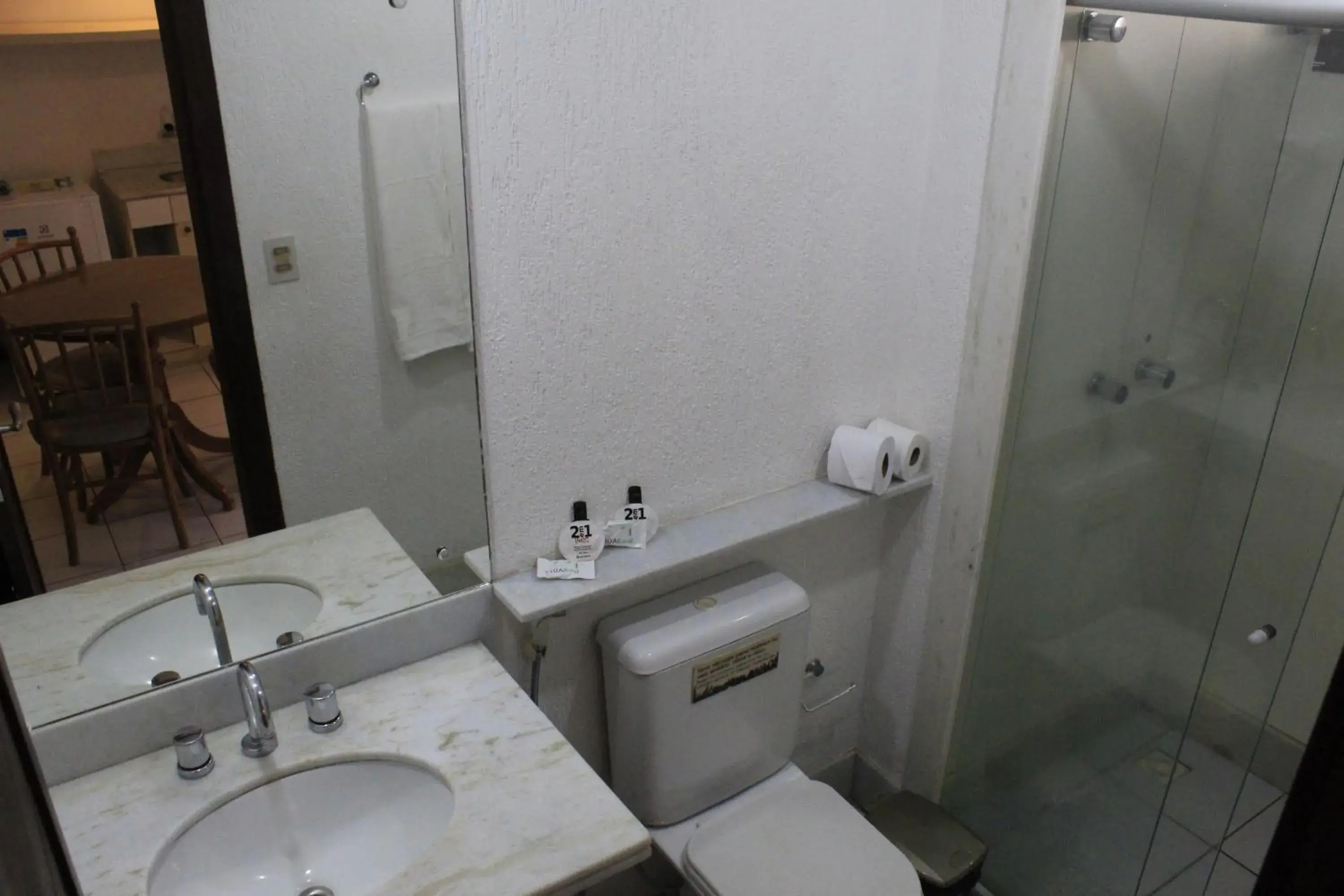 Shower in Sunbrazil Hotel - Antigo Hotel Terra Brasilis Shower in Sunbrazil Hotel - Antigo Hotel Terra Brasilis