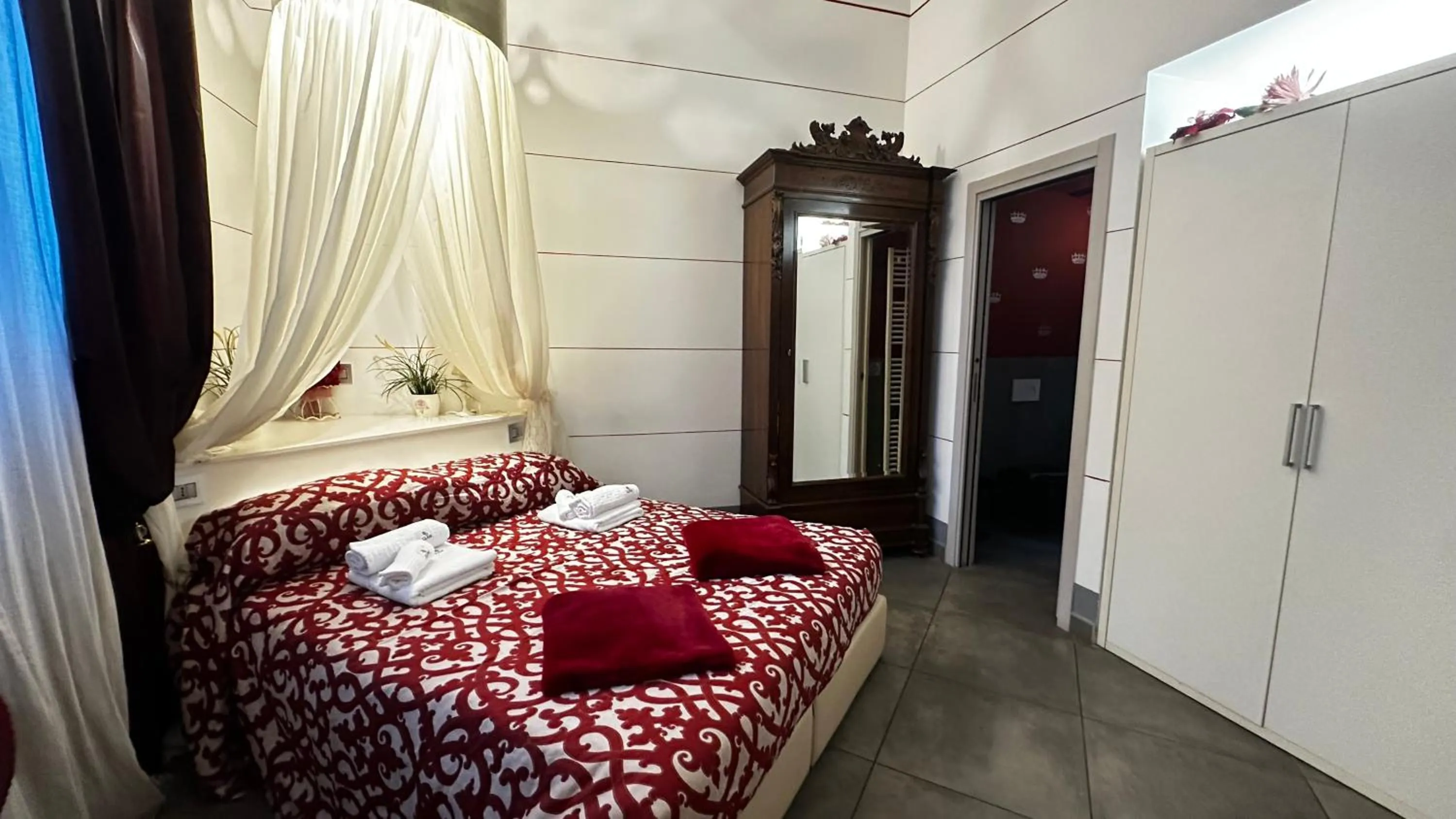 Bed in AB Suite Bohèmien B&B