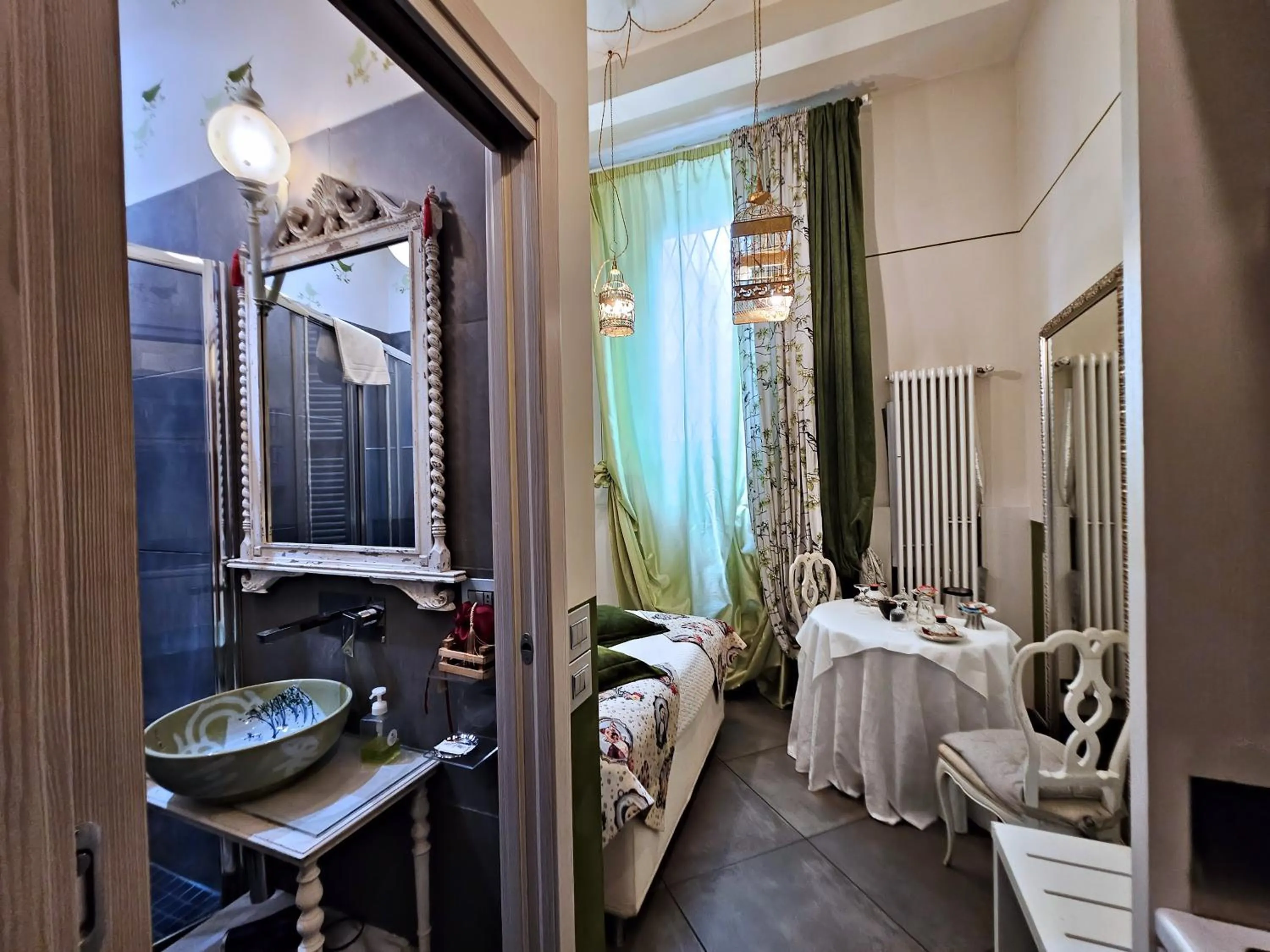 Photo of the whole room, Bed in AB Suite Bohèmien B&B