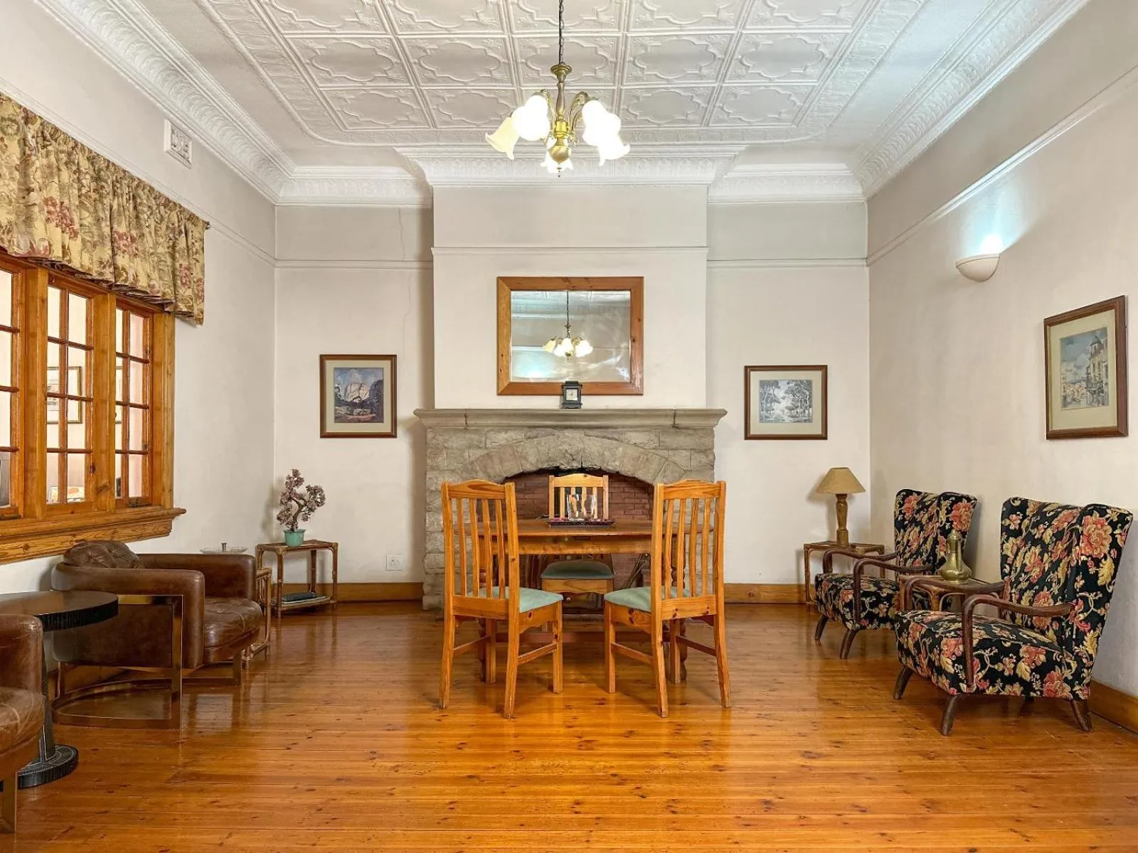 Living room in Park Gables Loftus
