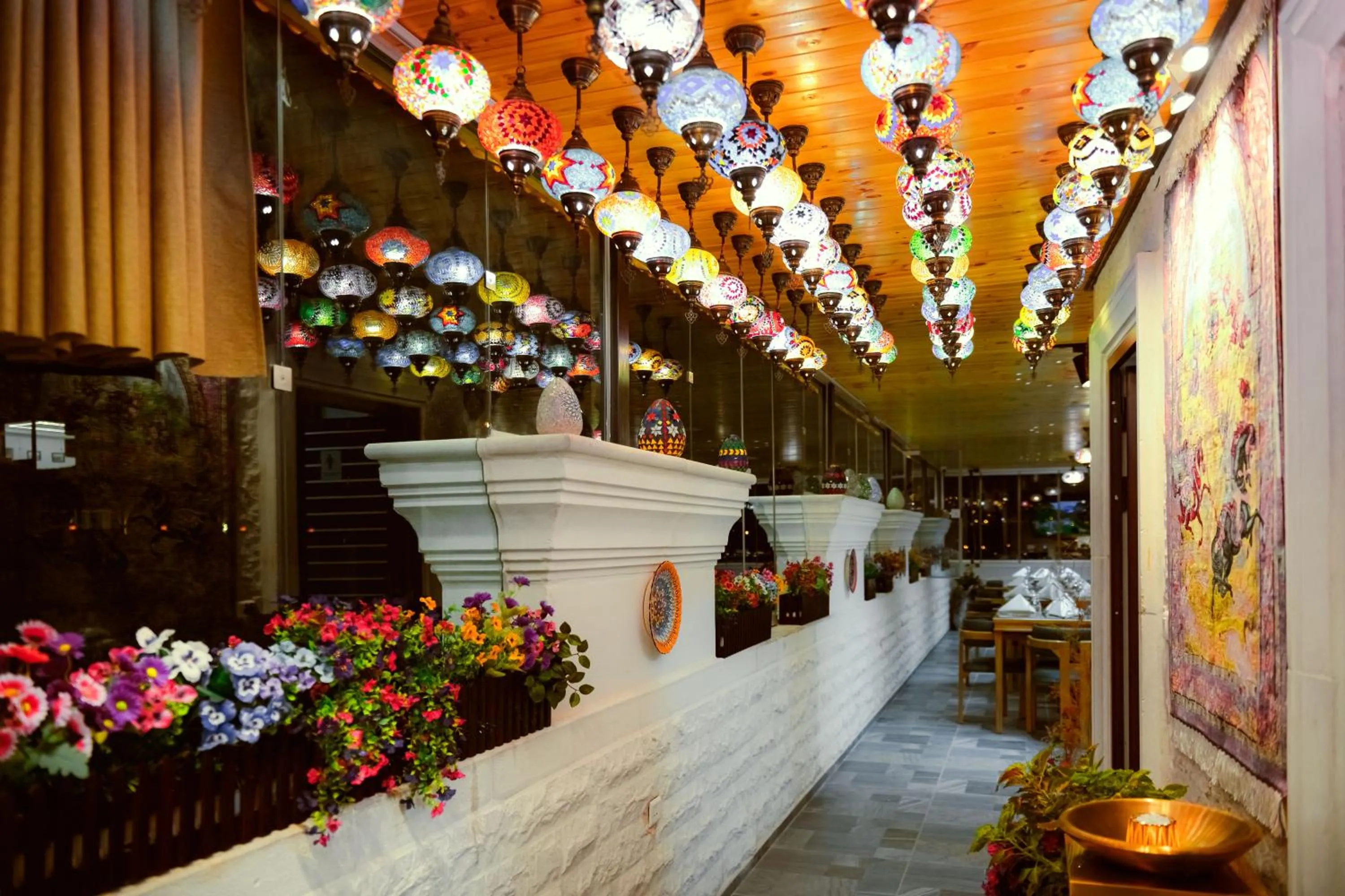 Restaurant/places to eat in Petra Bermudez Hotel