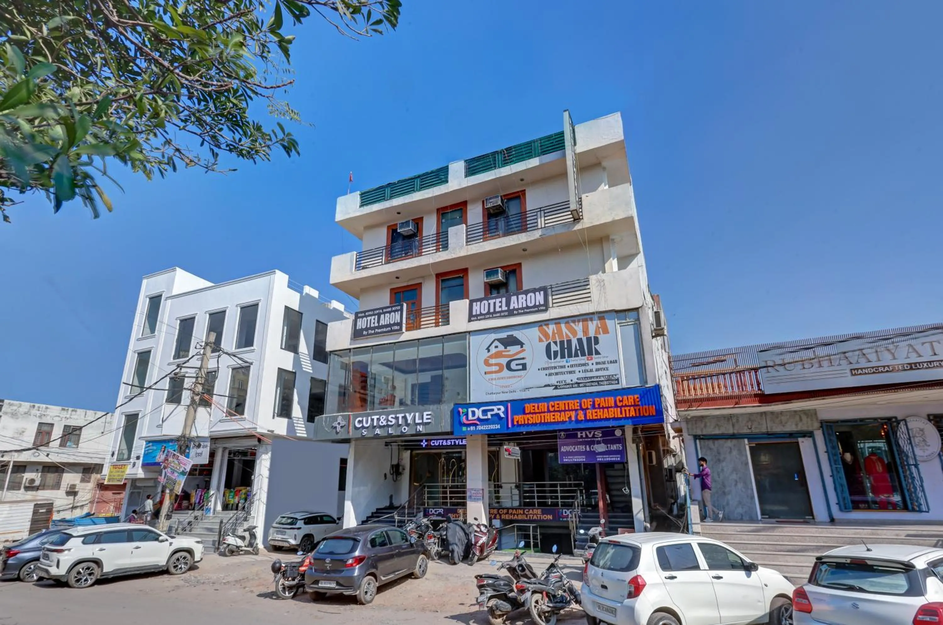 Property building in Mauryan Elite Hotel Qutab Minar Metro Station