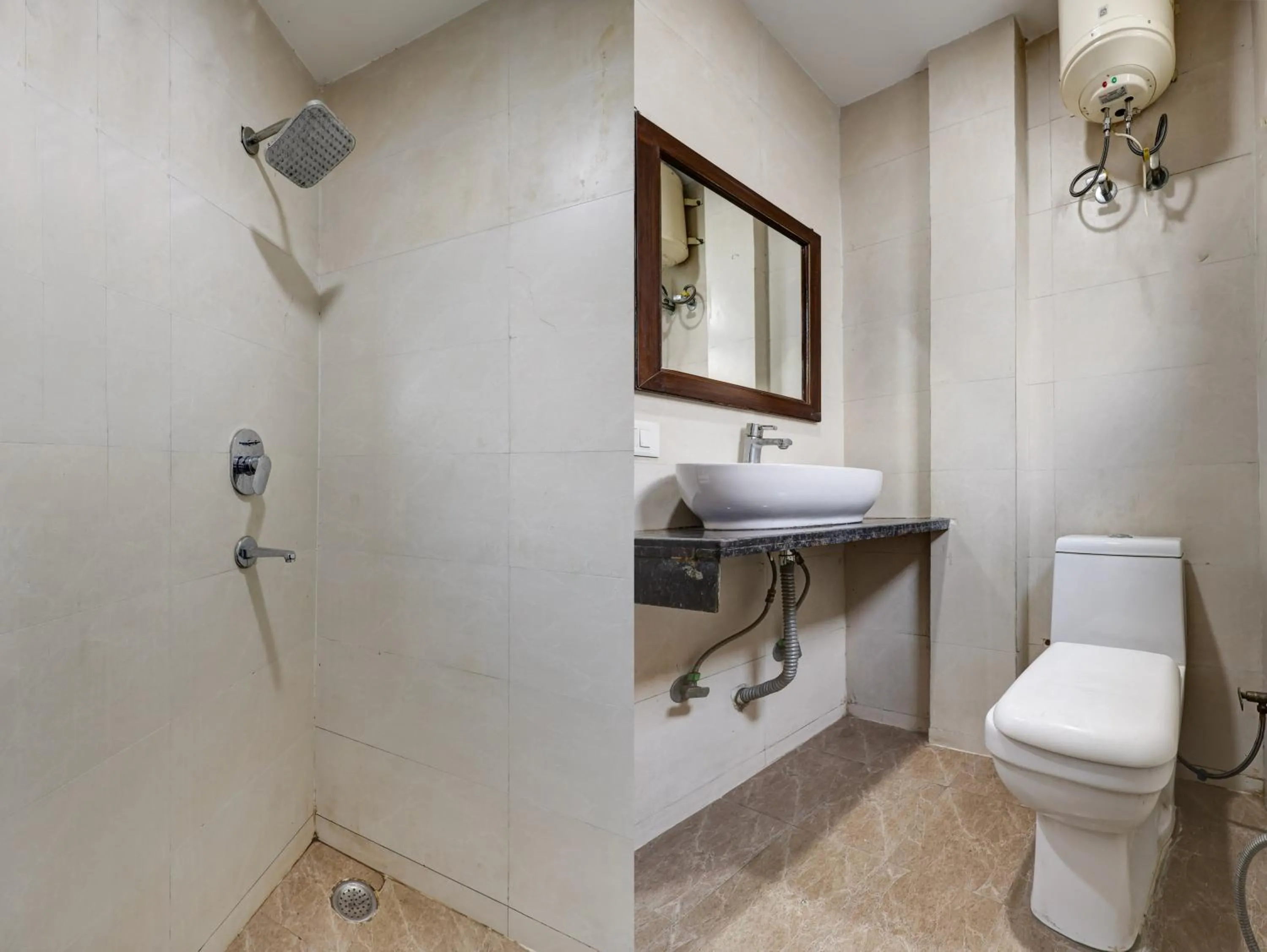 Shower in Mauryan Elite Hotel Qutab Minar Metro Station