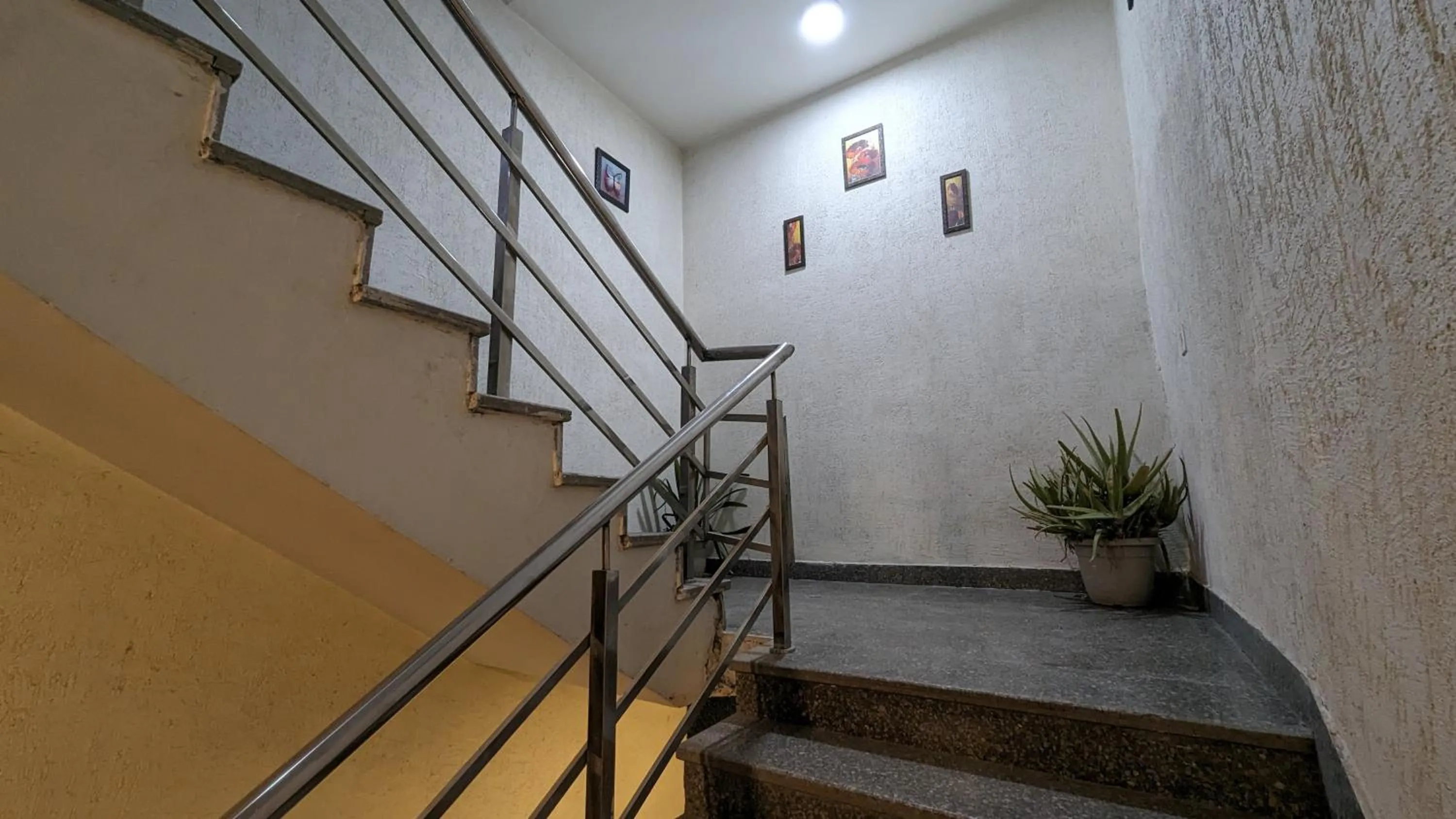 Lobby or reception in Mauryan Elite Hotel Qutab Minar Metro Station