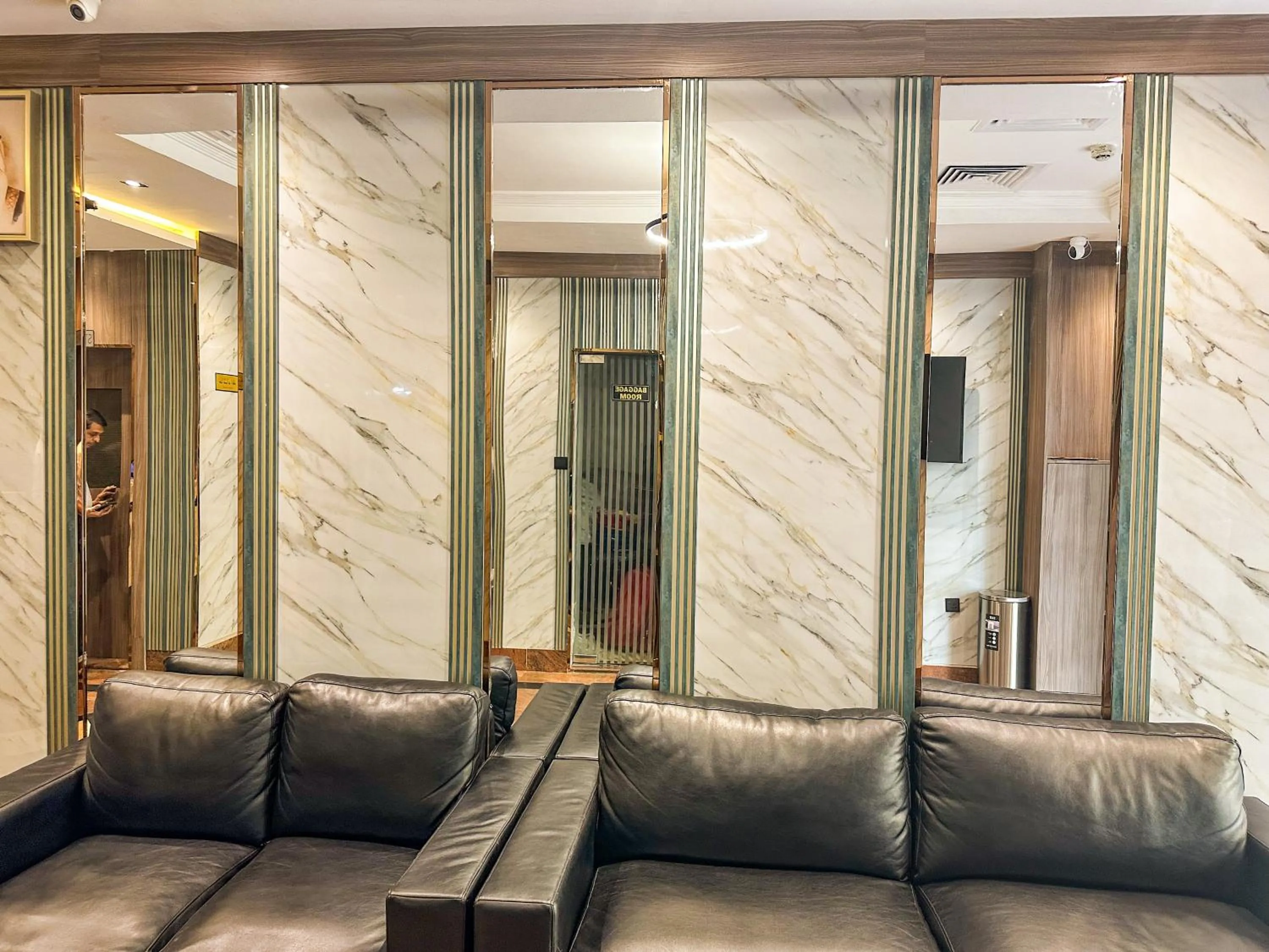 Lobby or reception in TAMARIND HOTEL