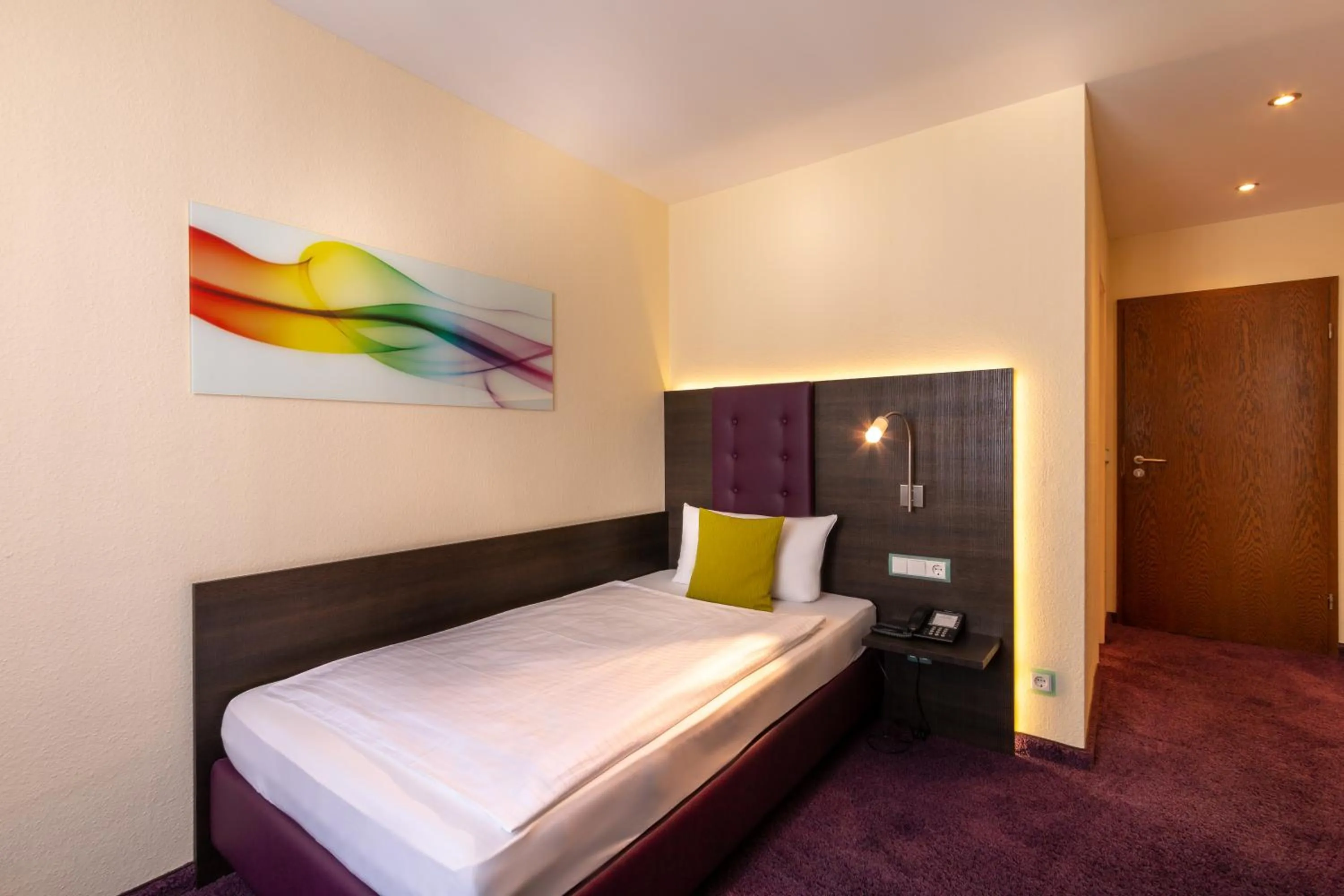 Bed in Hotel Zum Rosengarten