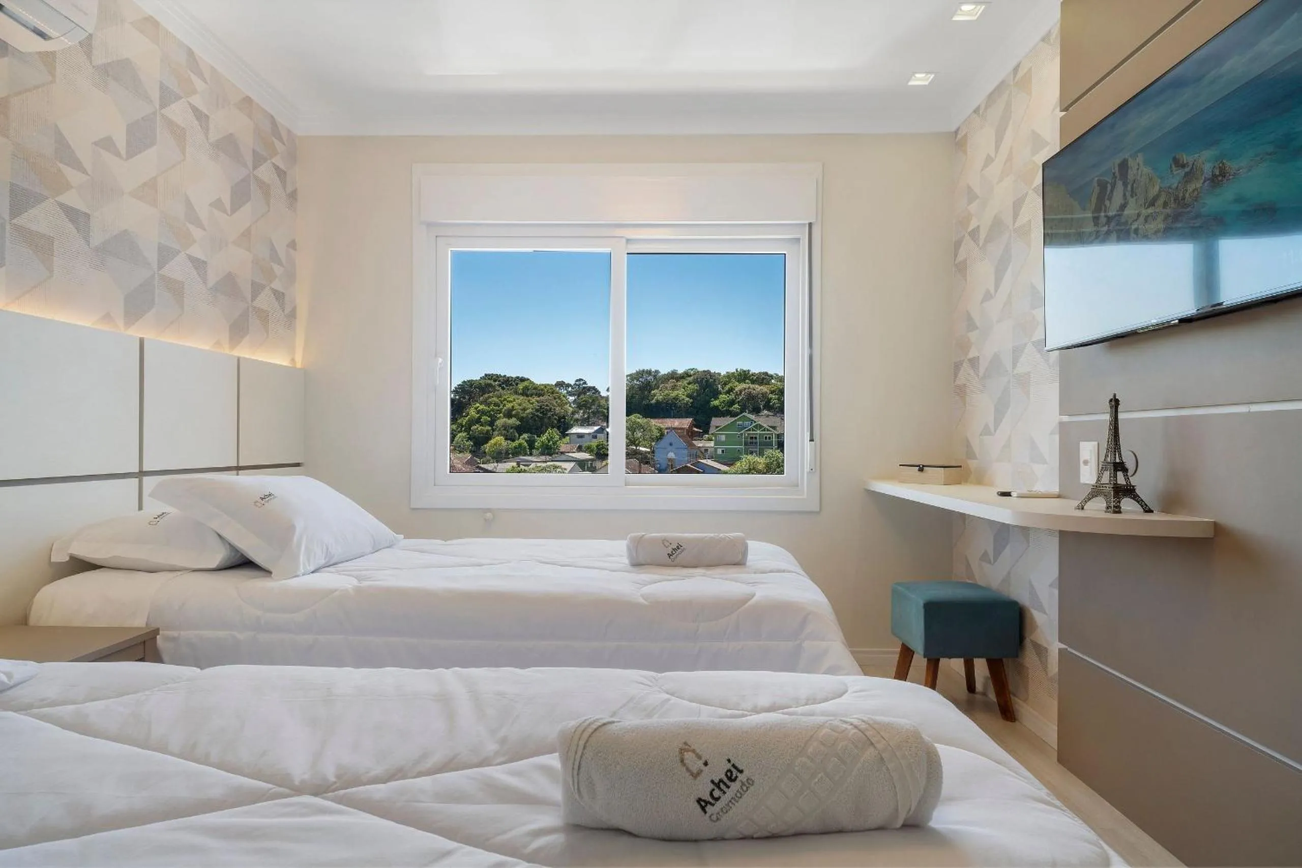 Apartamento HodsPrime com 2 Suítes by Achei