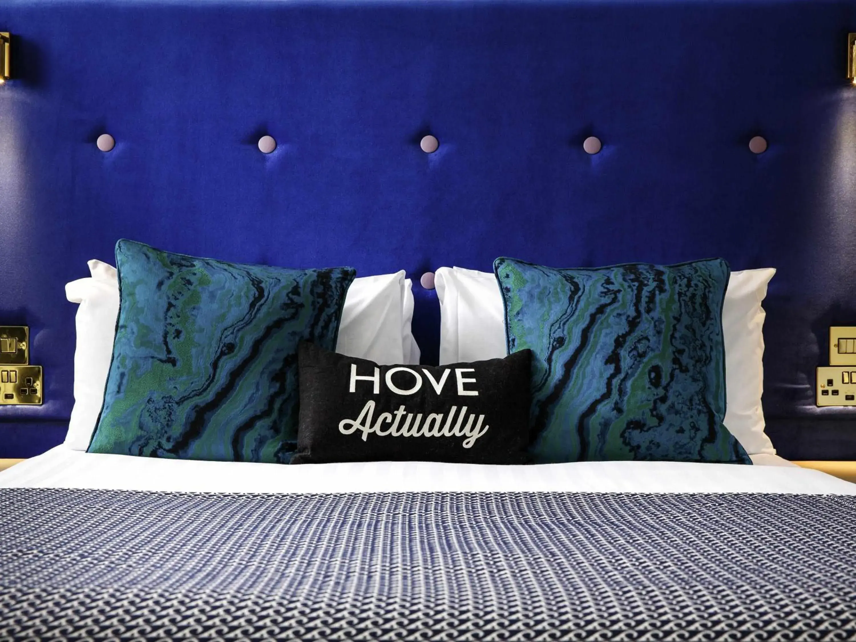 Bedroom, Bed in Mercure Brighton Seafront Hotel Bedroom, Bed in Mercure Brighton Seafront Hotel