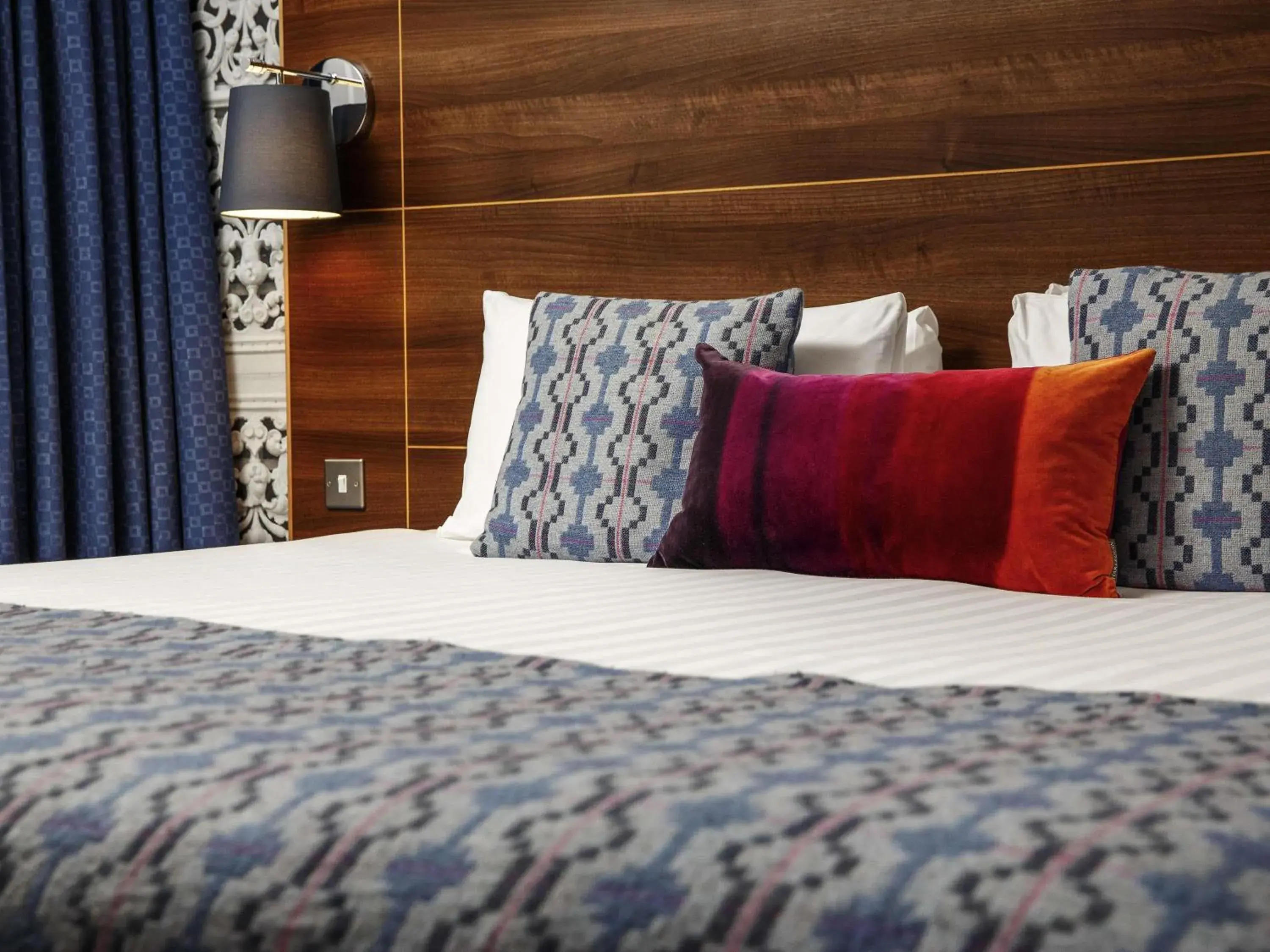 Bedroom, Bed in Mercure Brighton Seafront Hotel Bedroom, Bed in Mercure Brighton Seafront Hotel