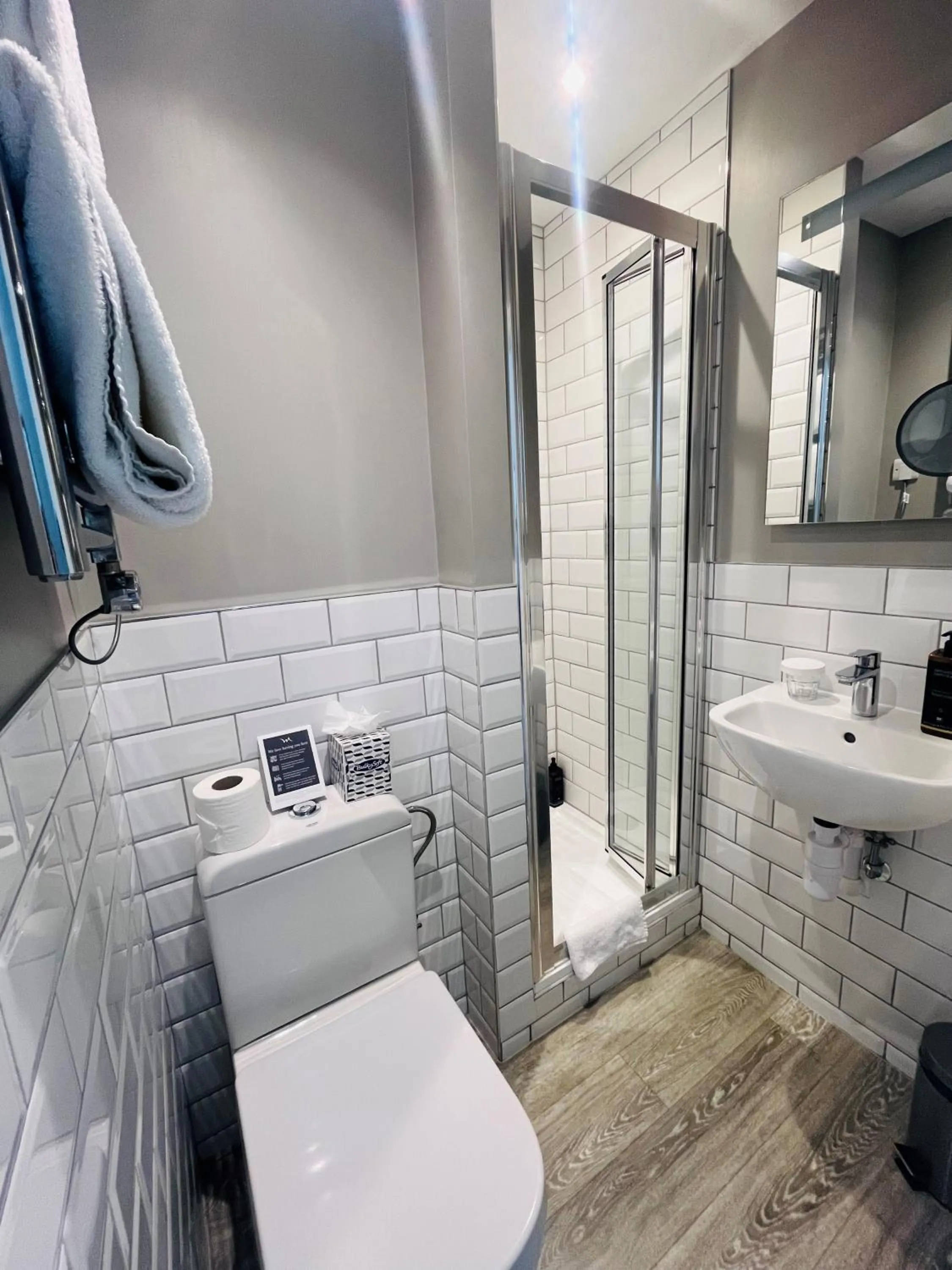 Bathroom in Mercure Brighton Seafront Hotel