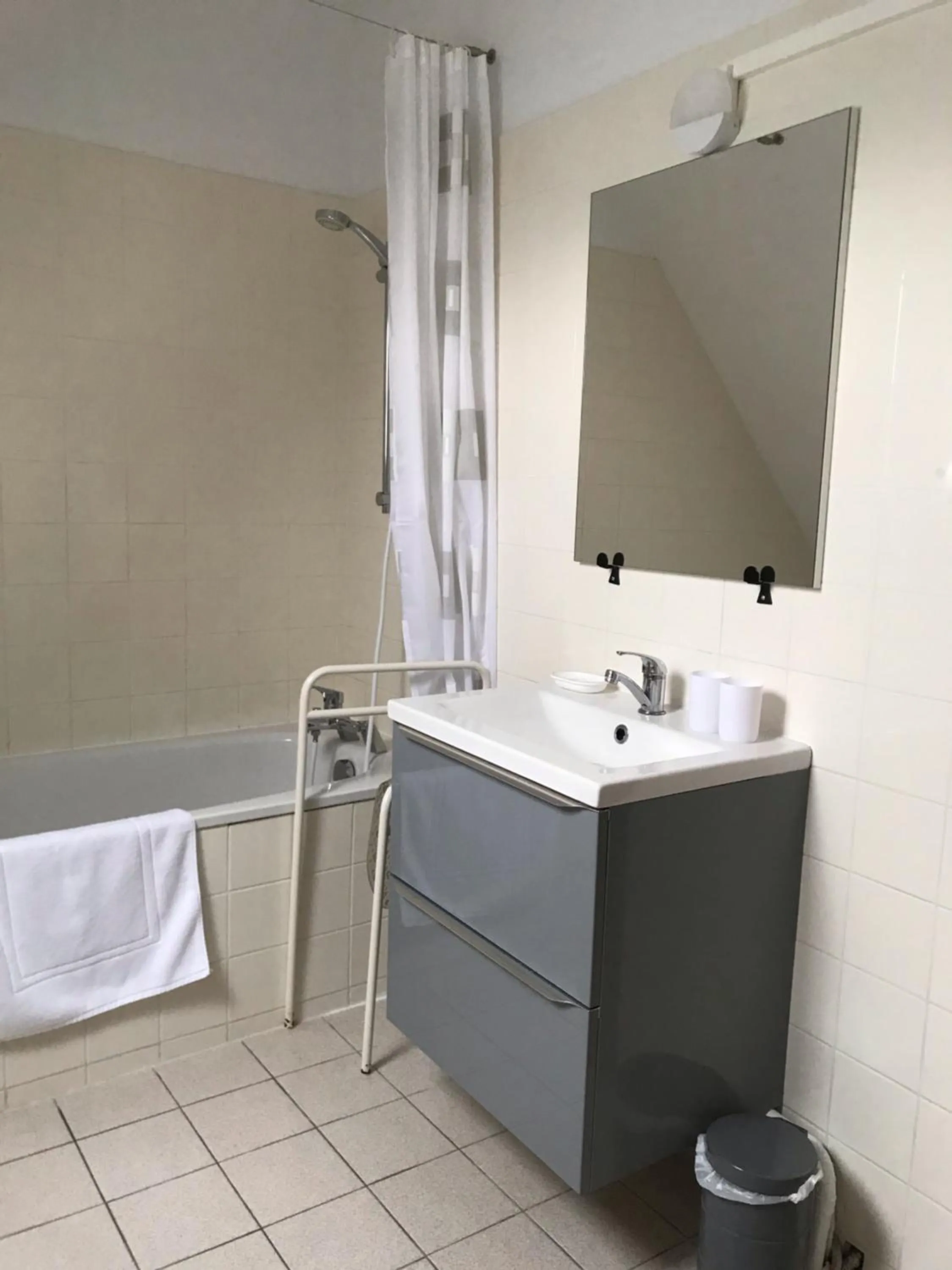 Bathroom in La Balastière