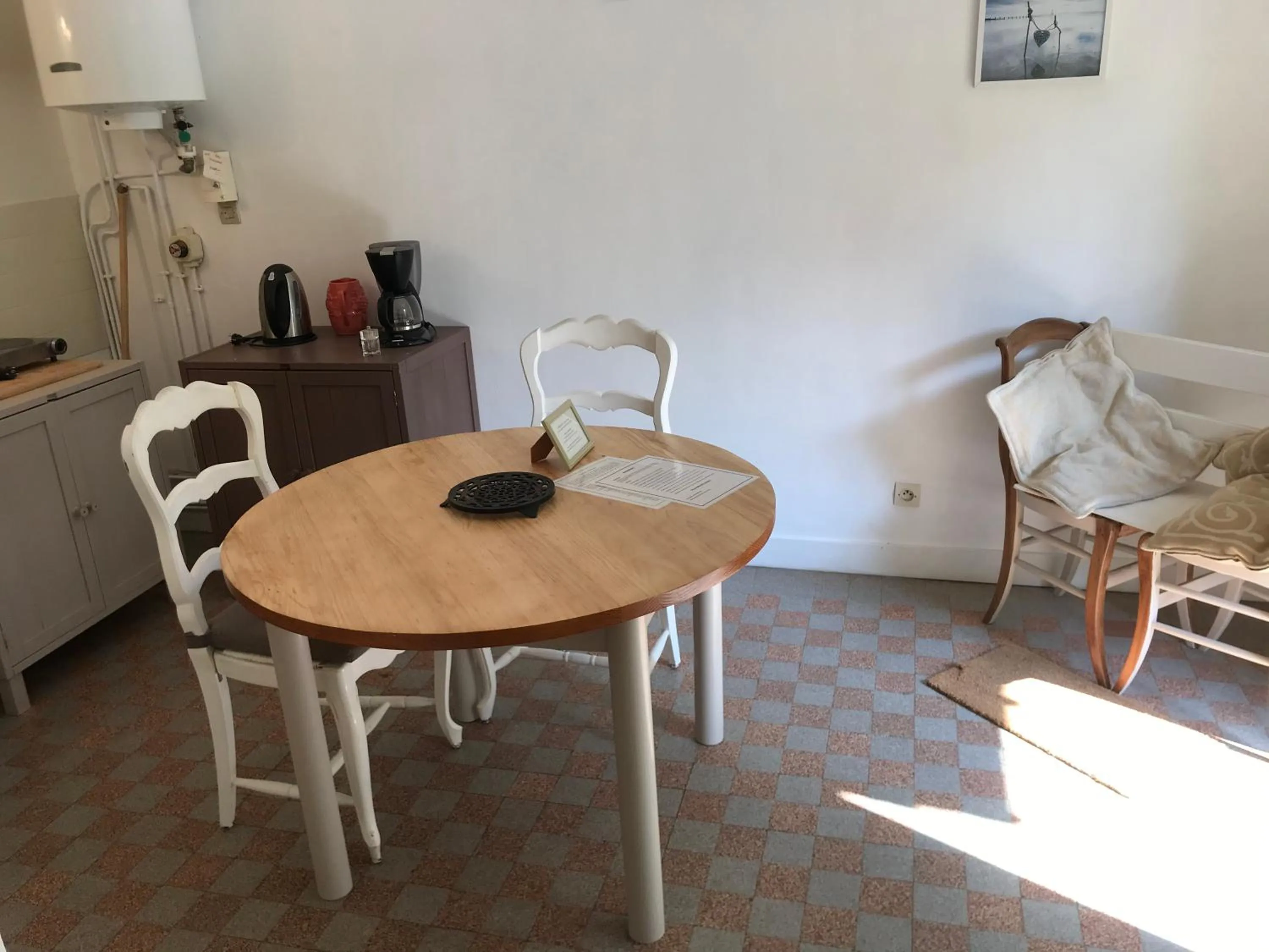 Dining area in La Balastière