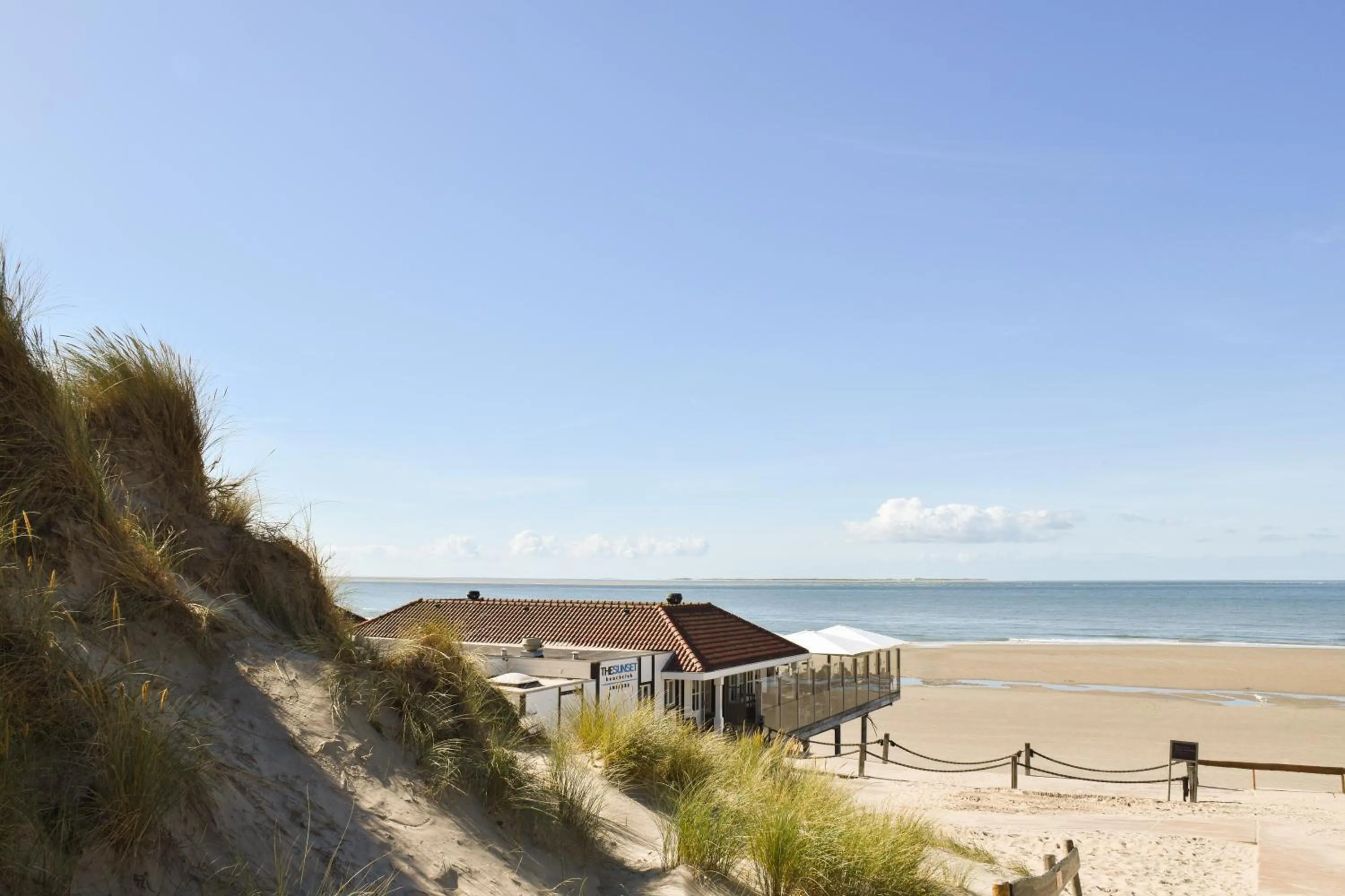Beach in Van Heeckeren Hotel