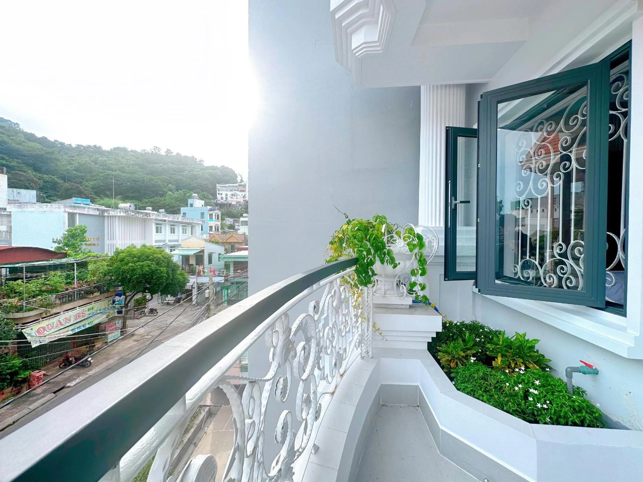 Day in Milanesa Hotel and Apartment