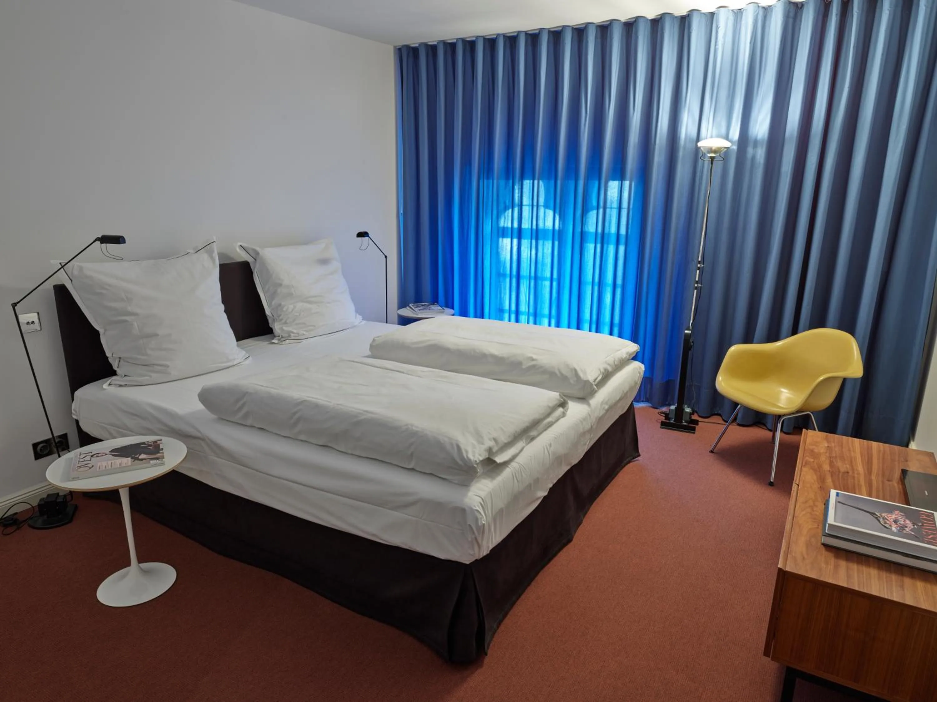 Bed in THE QVEST hideaway