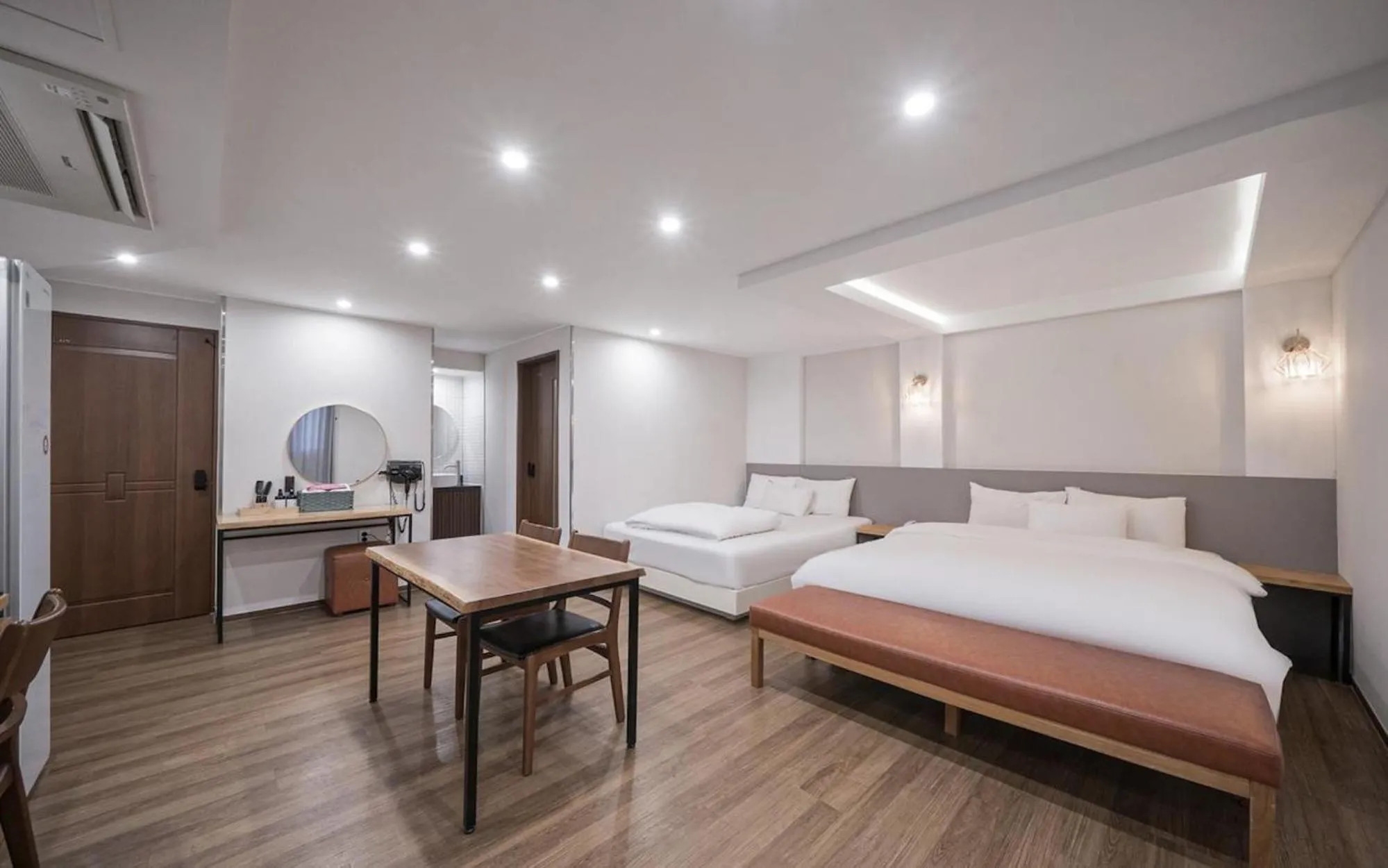 Bed in Series hotel