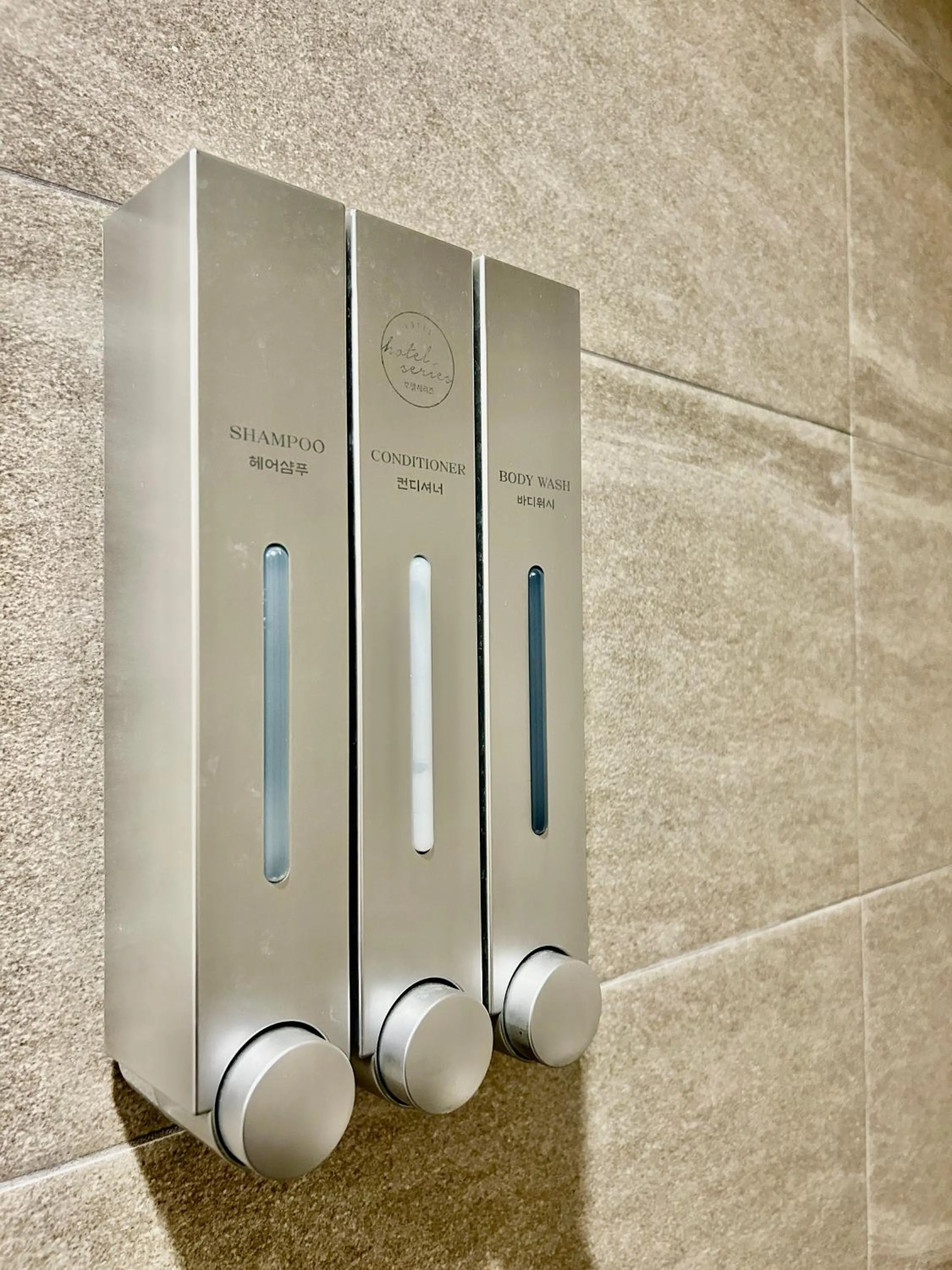 Series hotel