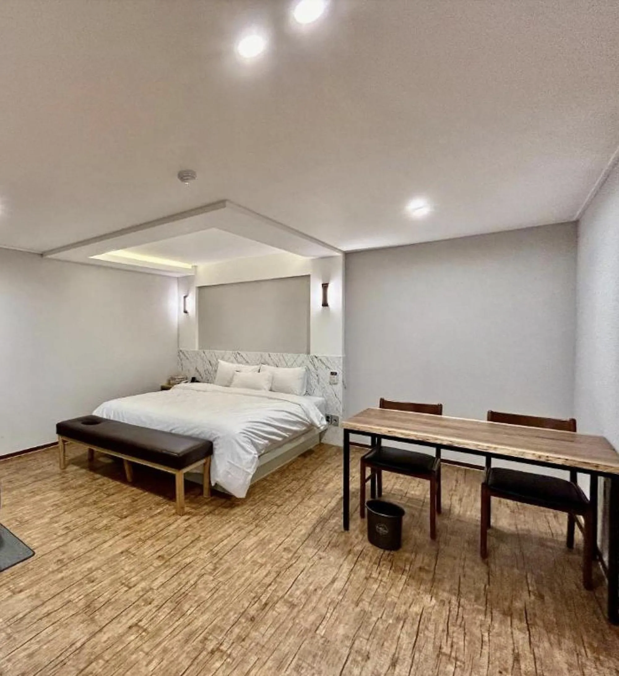 Bed in Series hotel
