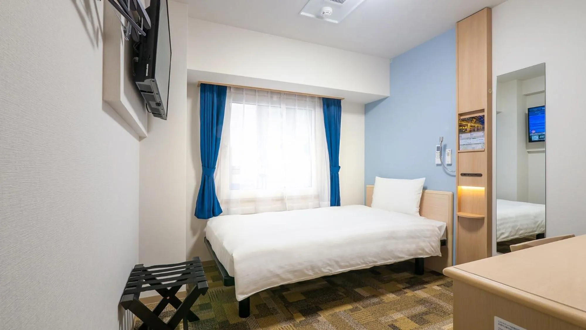 Bedroom, Bed in Toyoko Inn Kokura-eki Kita-guchi