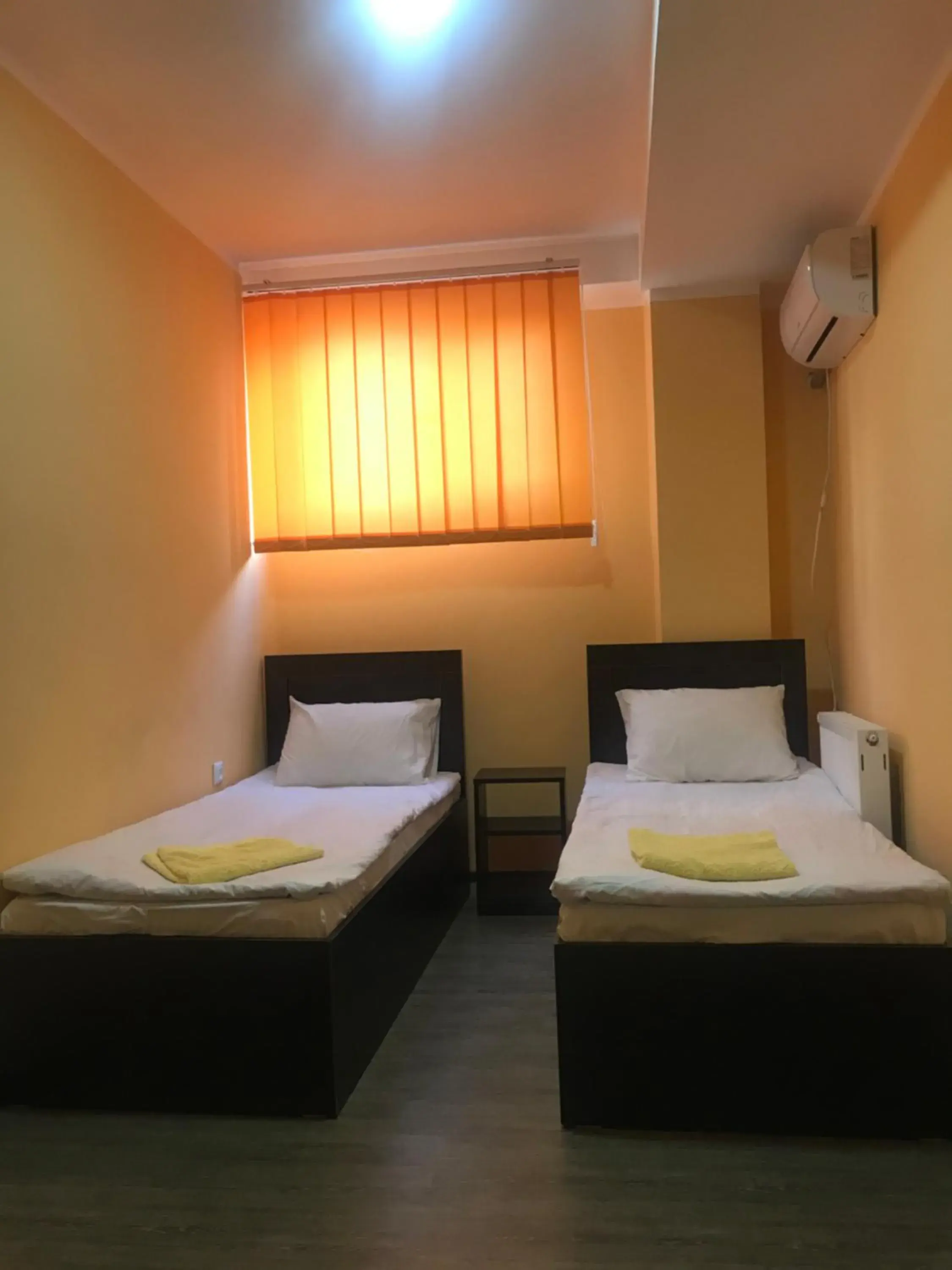 Standard Twin Room with Shared Bathroom in StarHostel Standard Twin Room with Shared Bathroom in StarHostel