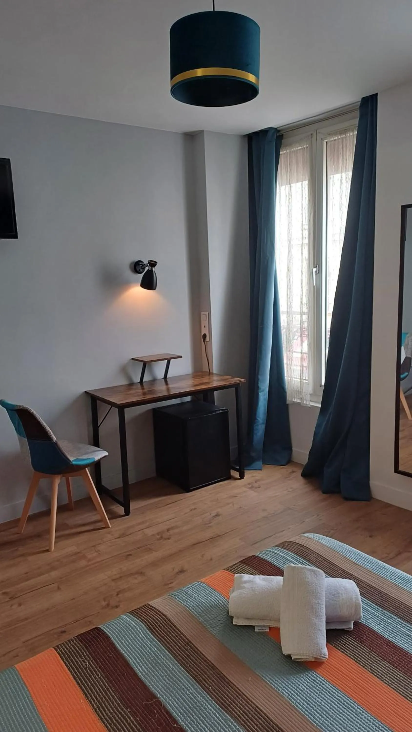 Bed in Hotel Telemaque