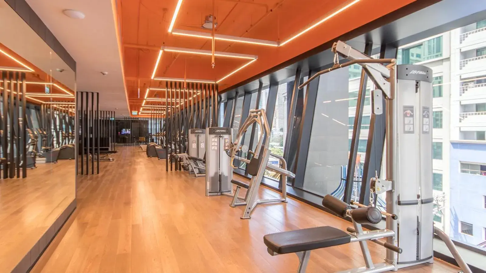Fitness centre/facilities in Oakwood Makati Avenue Fitness centre/facilities in Oakwood Makati Avenue