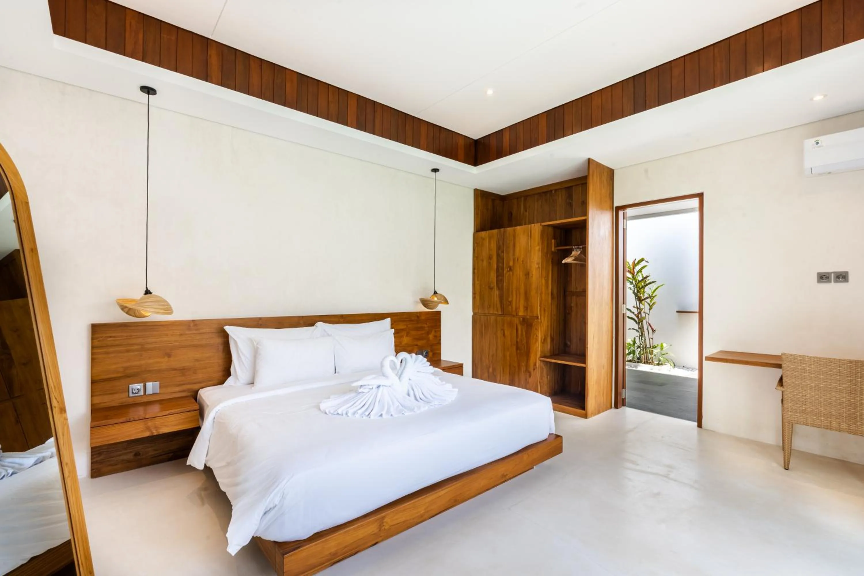 Bed in J4 Villas Sanur