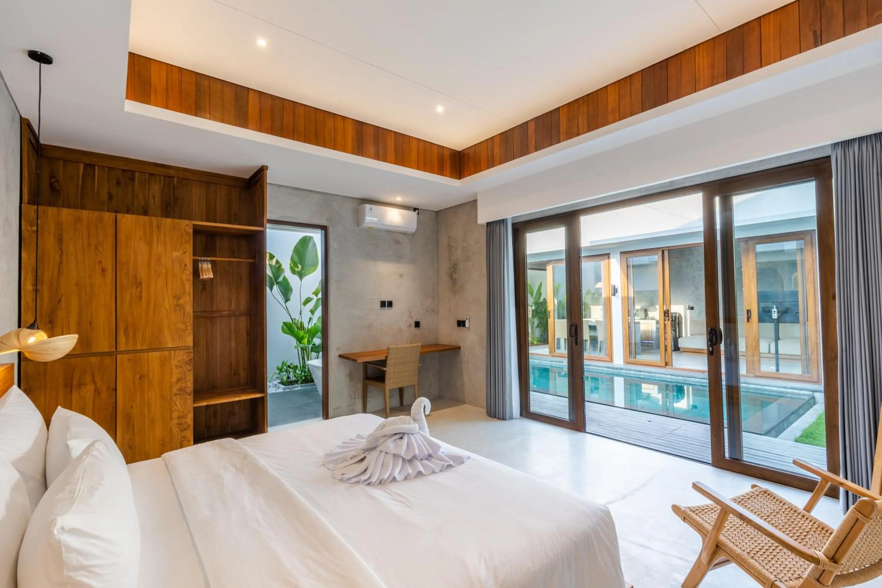 Bed in J4 Villas Sanur