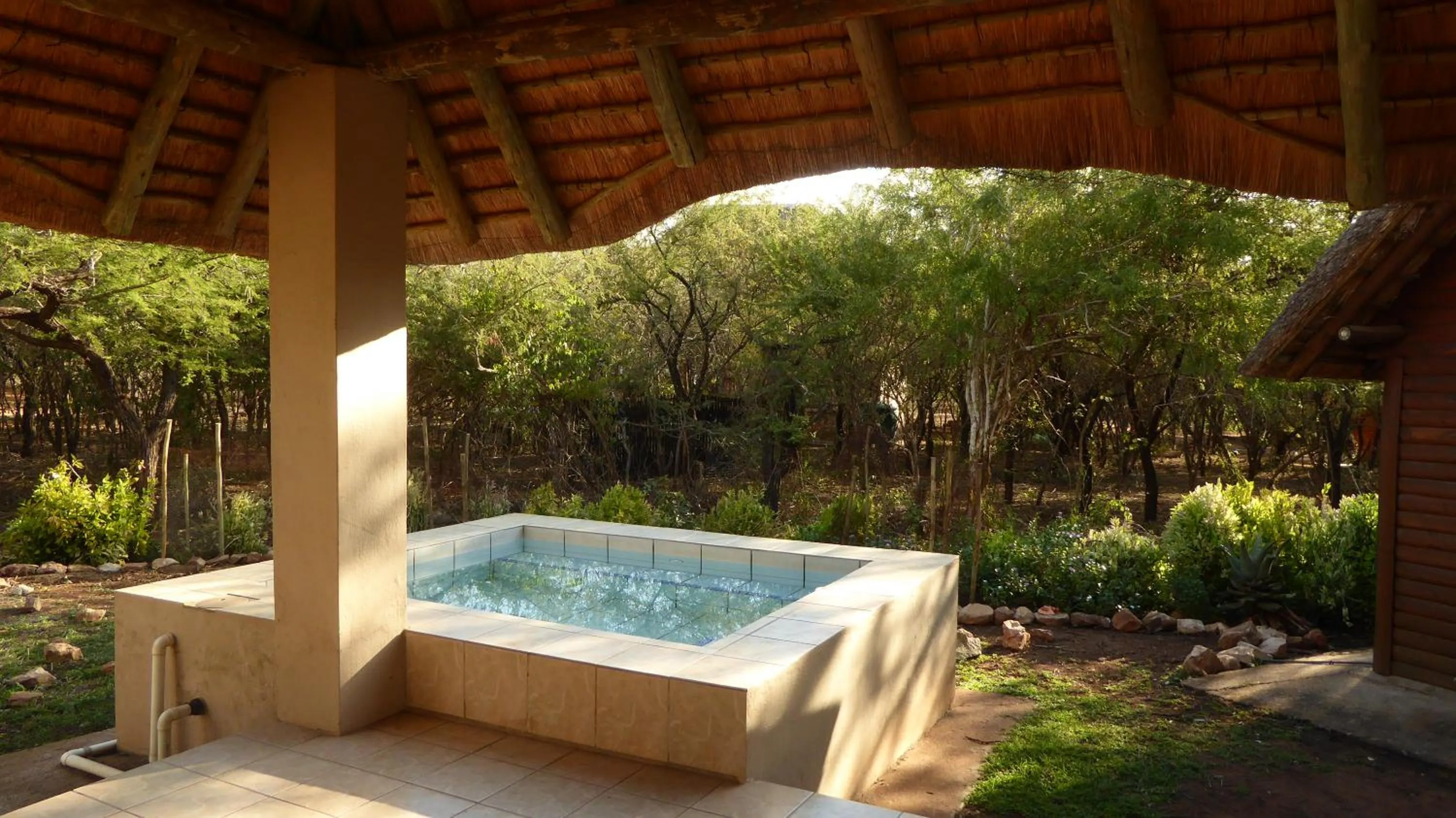 Swimming pool in Kruger Cottage