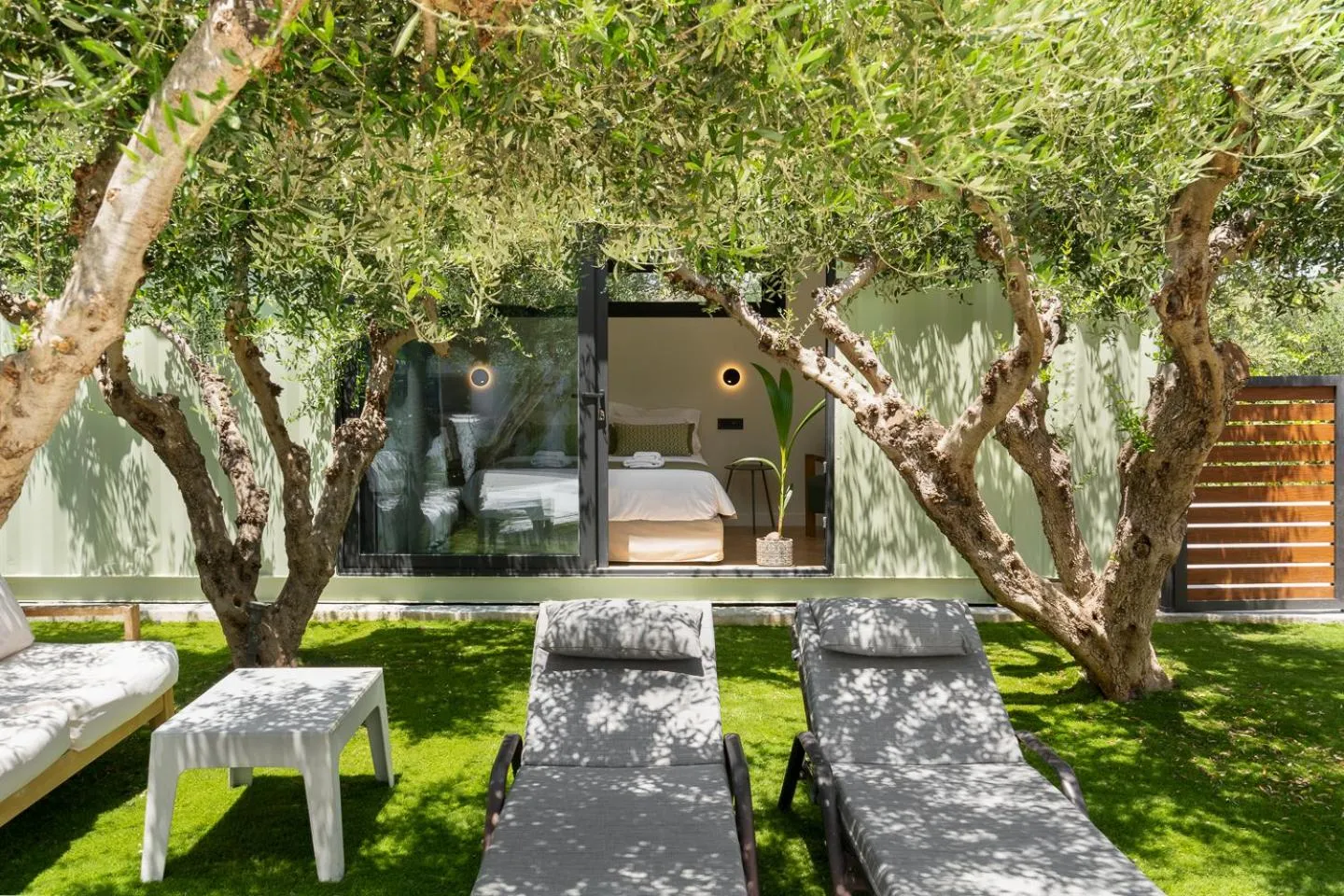 Garden in Chania Urban Living - Live like a local