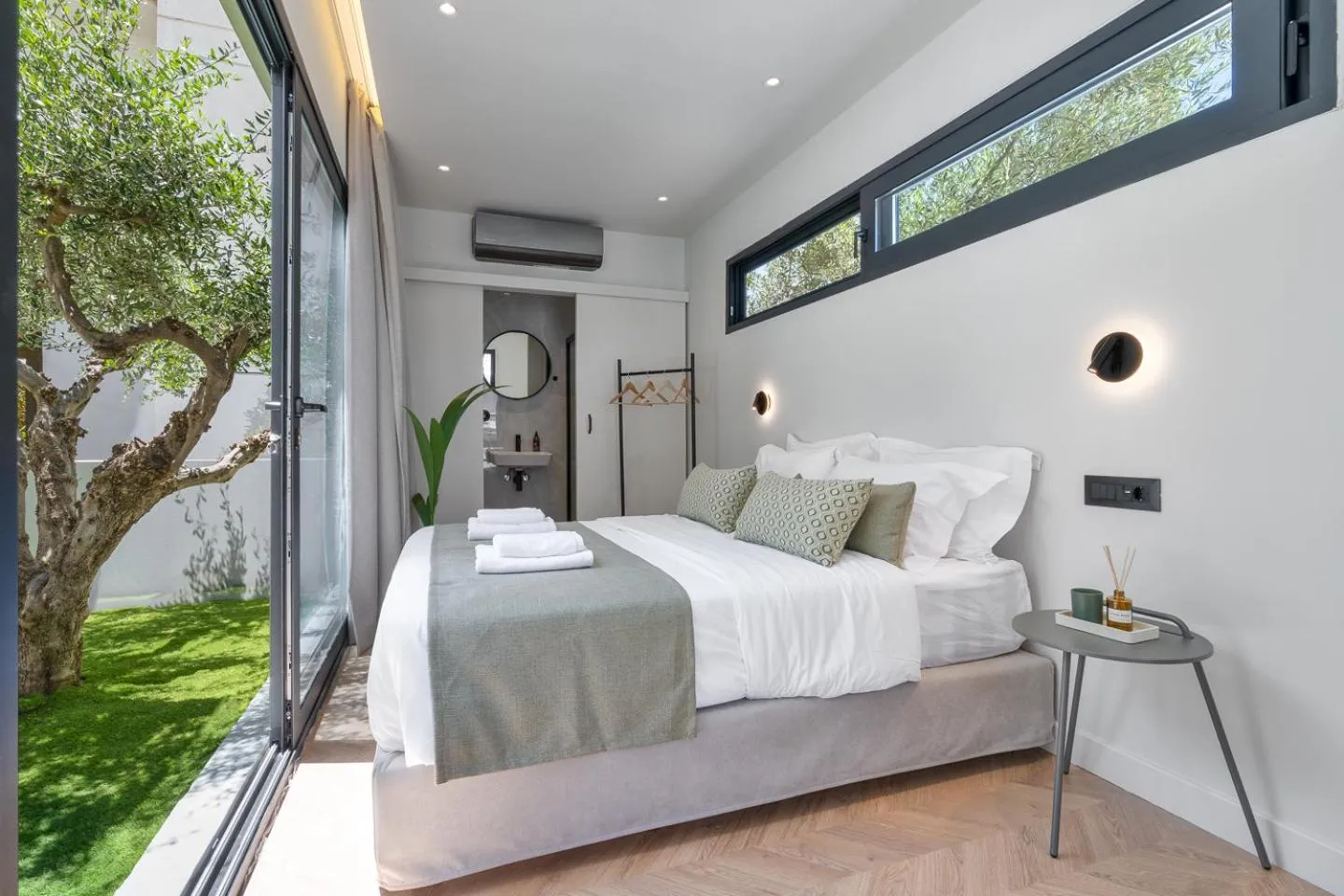 Bedroom in Chania Urban Living - Live like a local