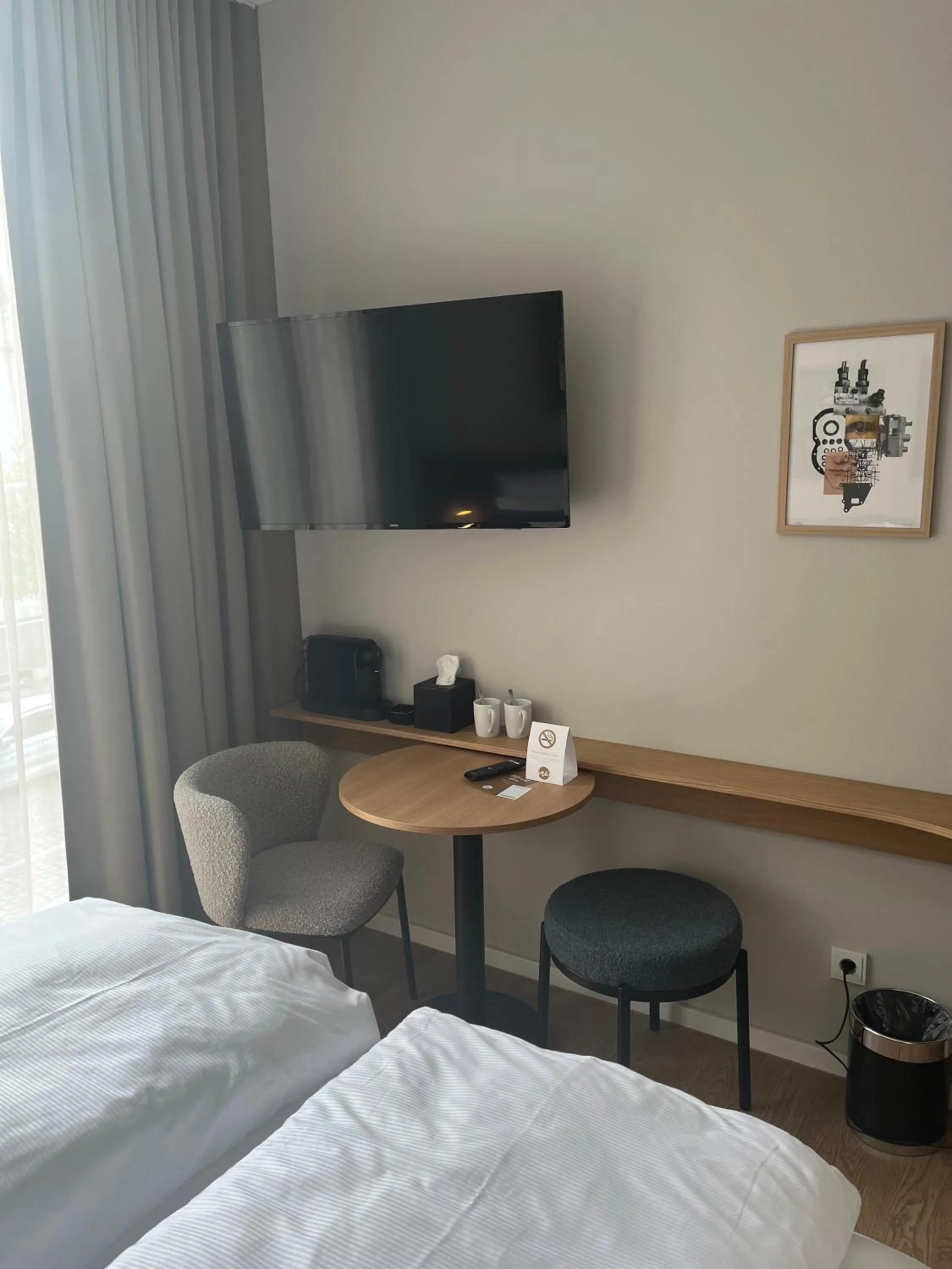 Photo of the whole room, Bed in INA Boutique Hannover-Linden - Digital Access