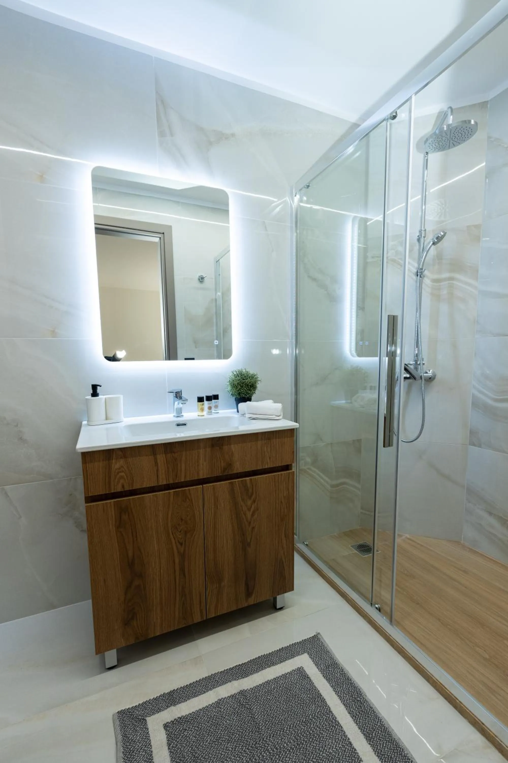 Shower in Athens Airport Living spaces