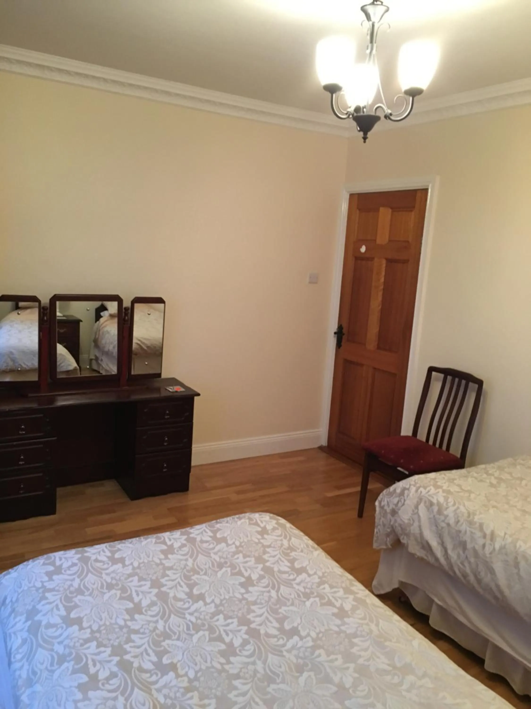 Oakdale, Templemore, E41F856