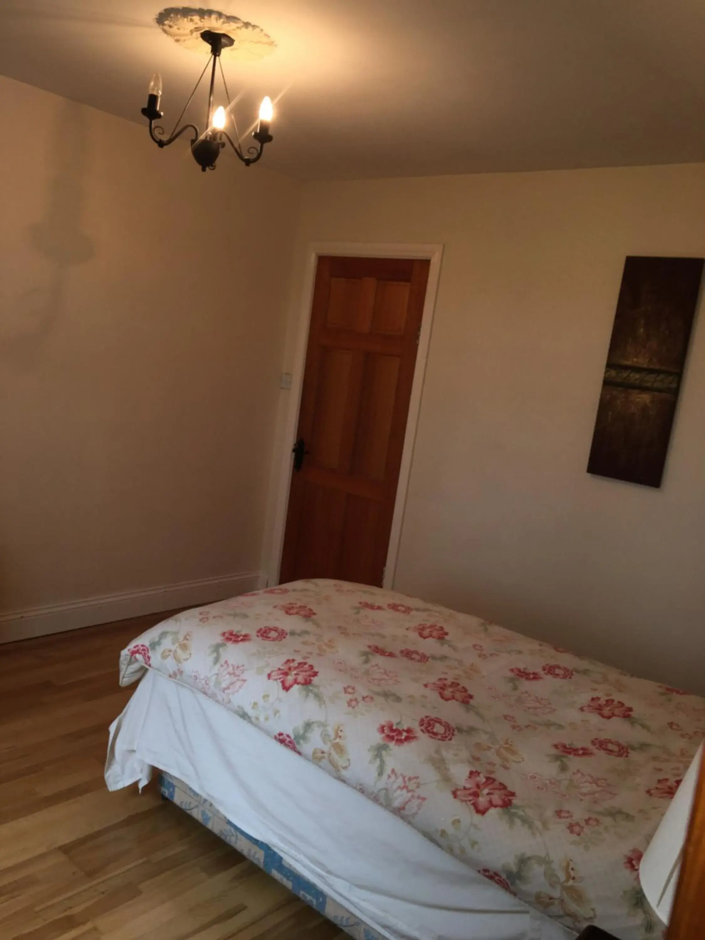 Single Room with Garden View in Oakdale, Templemore, E41F856 Single Room with Garden View in Oakdale, Templemore, E41F856