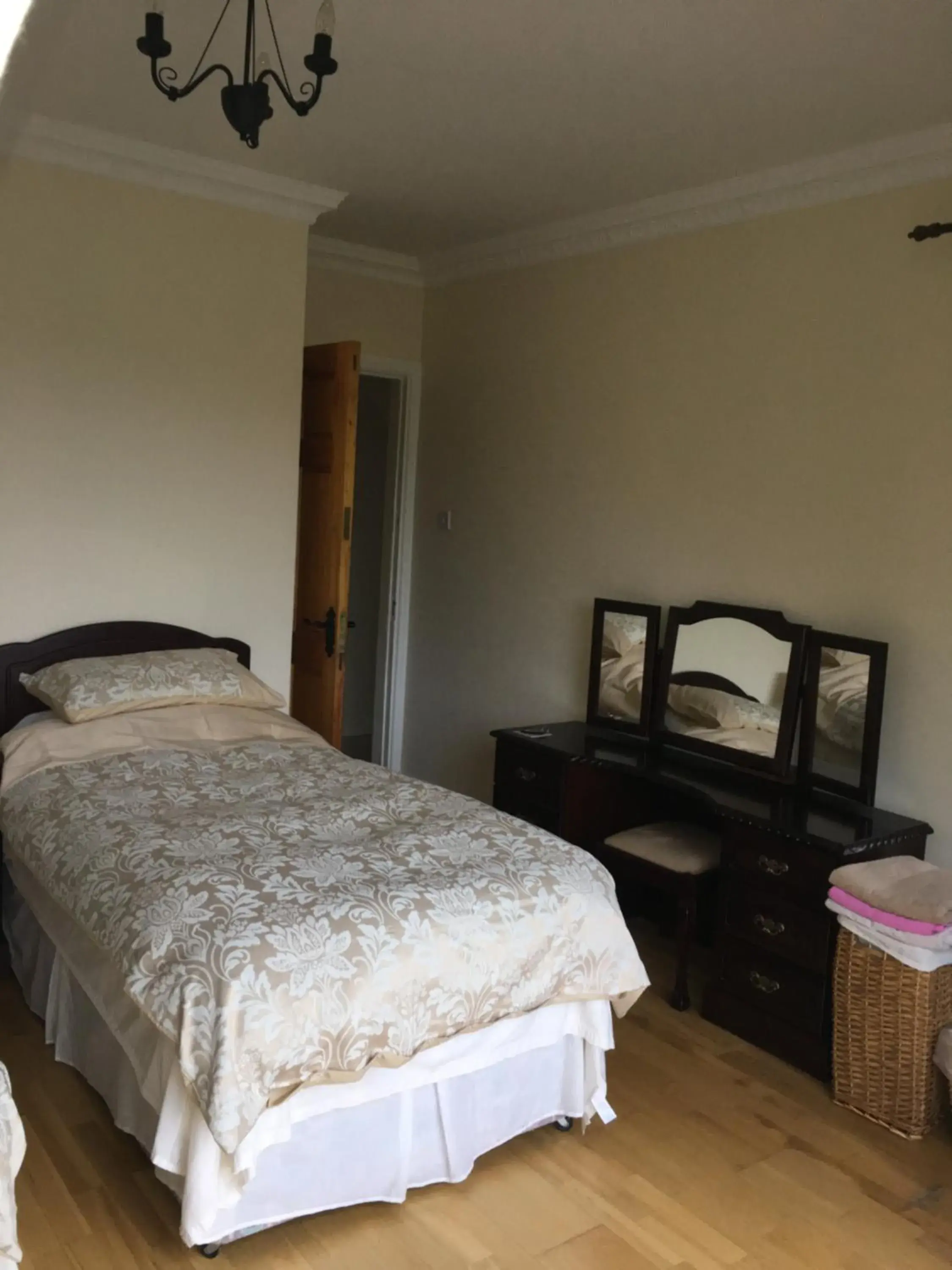 Twin Room with Garden View in Oakdale, Templemore, E41F856 Twin Room with Garden View in Oakdale, Templemore, E41F856