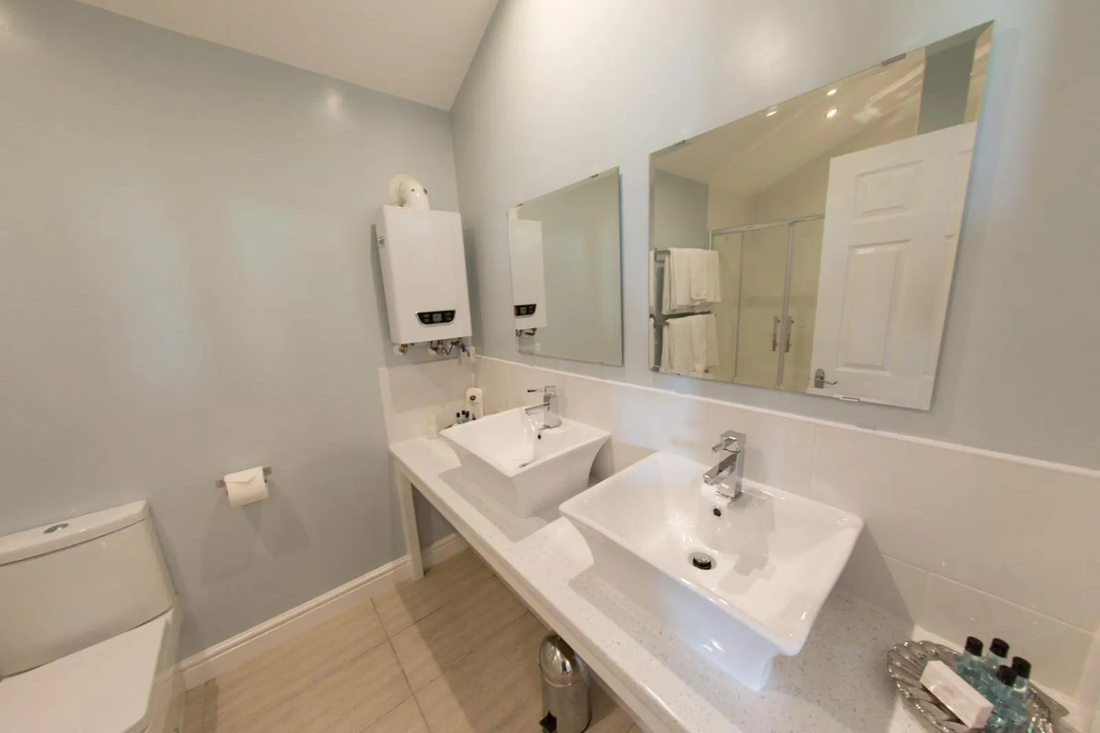 Bathroom in Silverstone Golf Club And Hotel