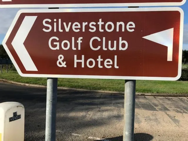 Logo/Certificate/Sign in Silverstone Golf Club And Hotel