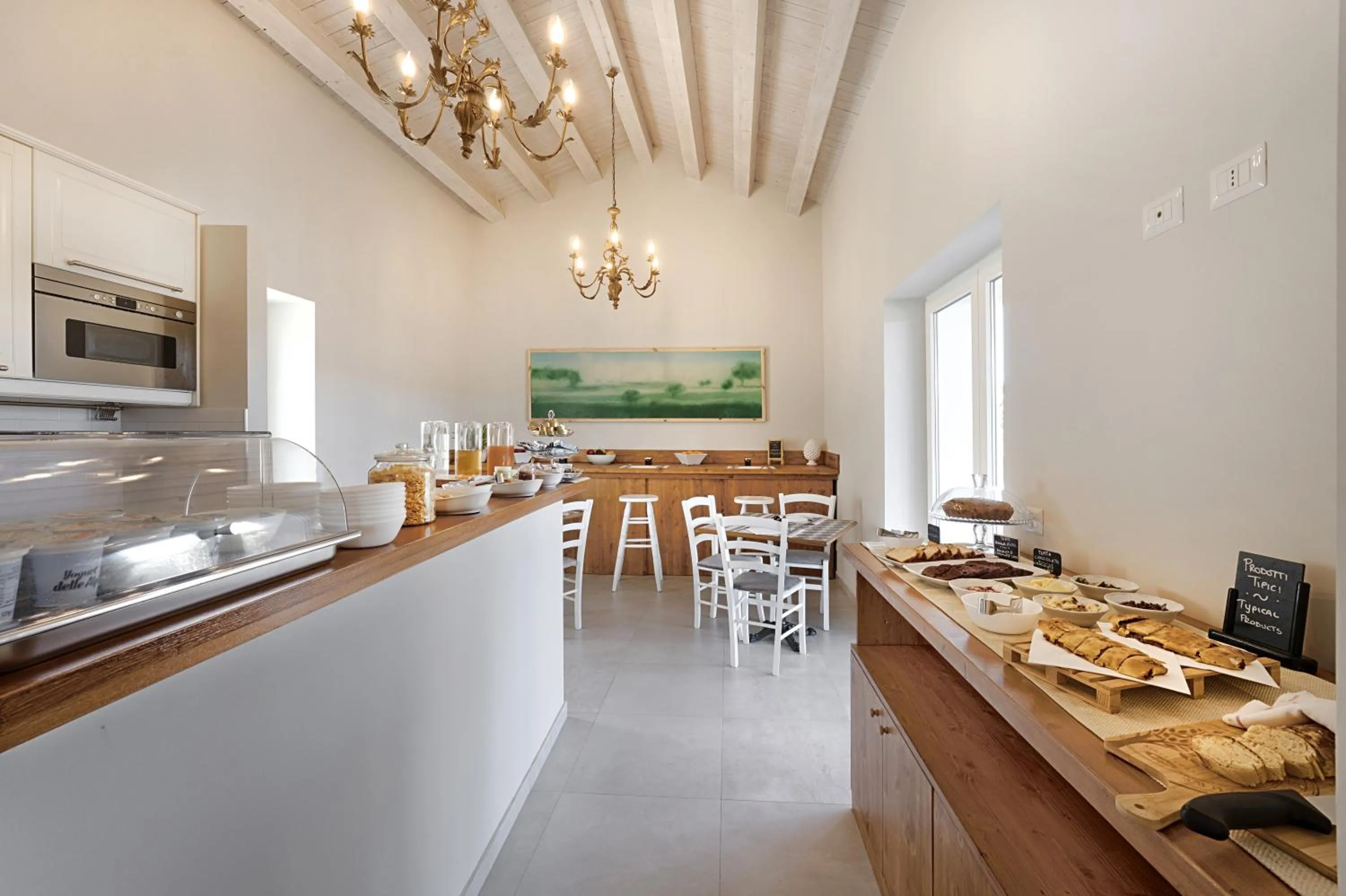 Food and drinks in Itria Modica