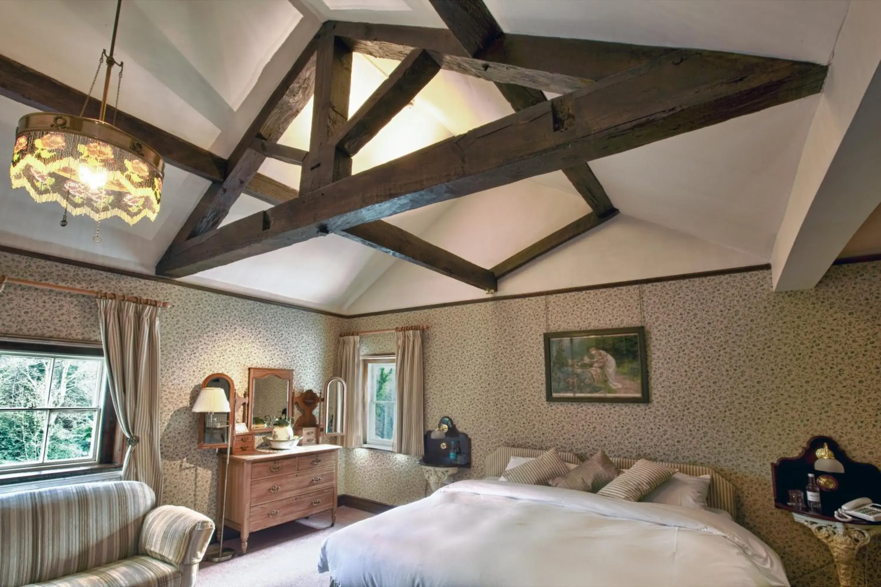 Deluxe Double or Twin Room with River View in Hodgkinsons Hotel Matlock Bath Deluxe Double or Twin Room with River View in Hodgkinsons Hotel Matlock Bath