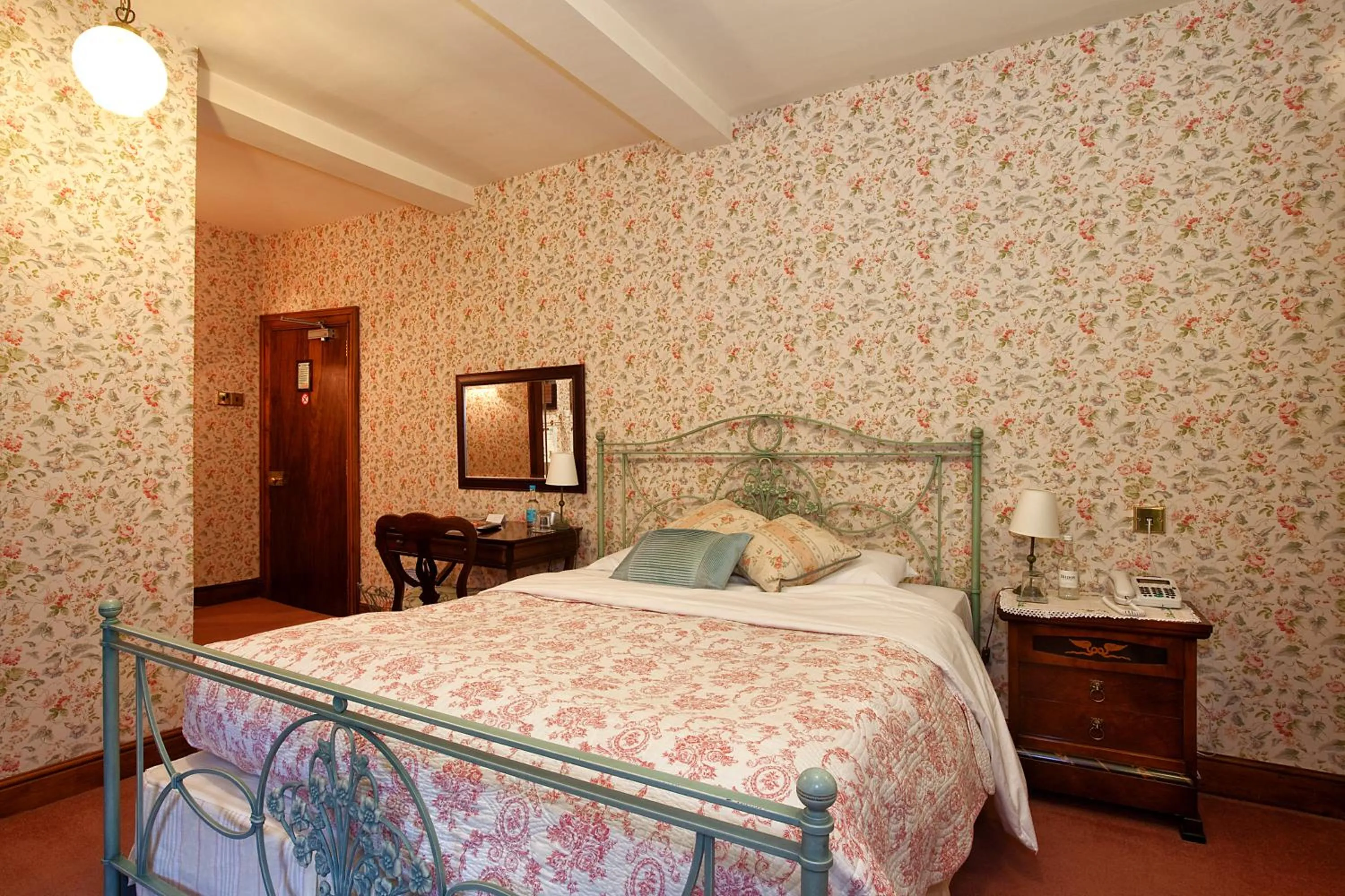 Bed in Hodgkinsons Hotel Matlock Bath
