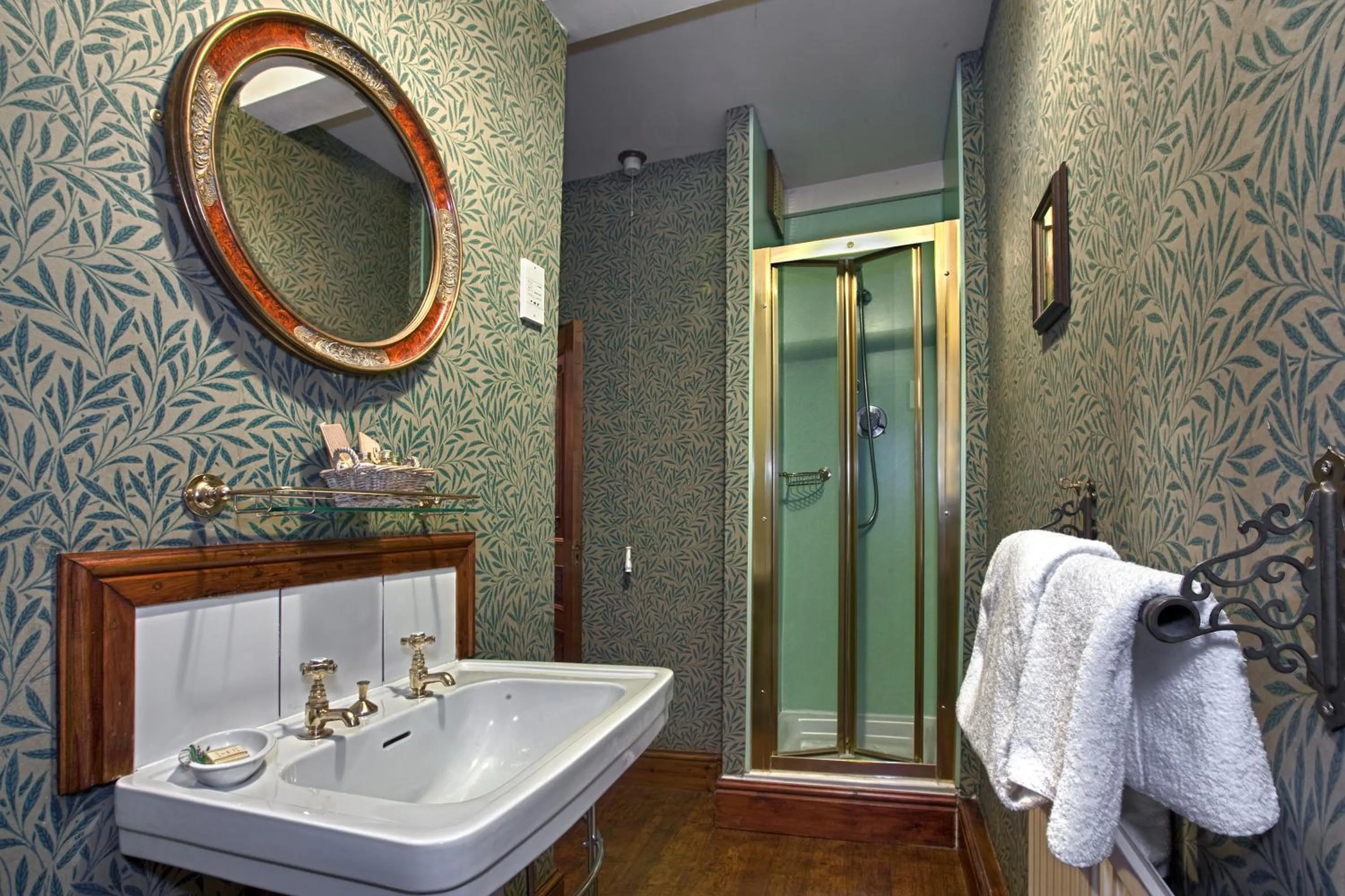 Bathroom in Hodgkinsons Hotel Matlock Bath