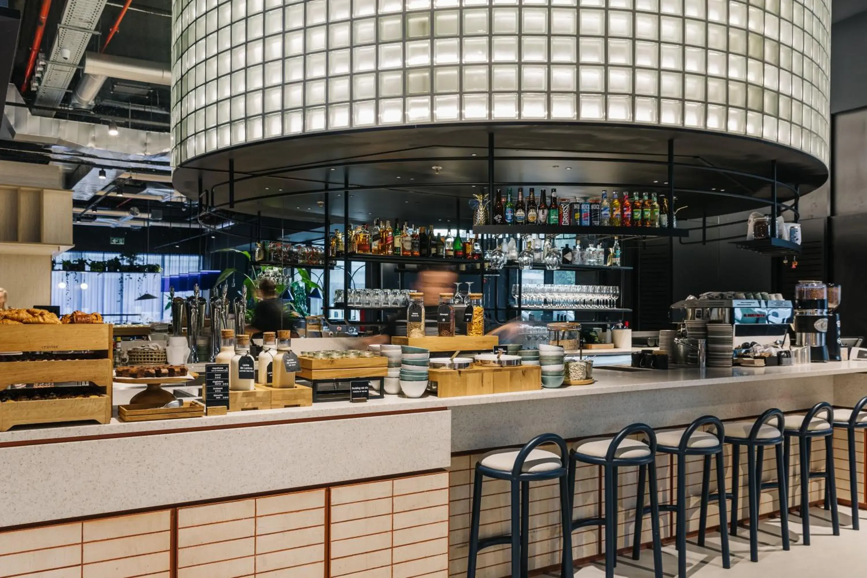 Continental breakfast in The Social Hub San Sebastián Continental breakfast in The Social Hub San Sebastián