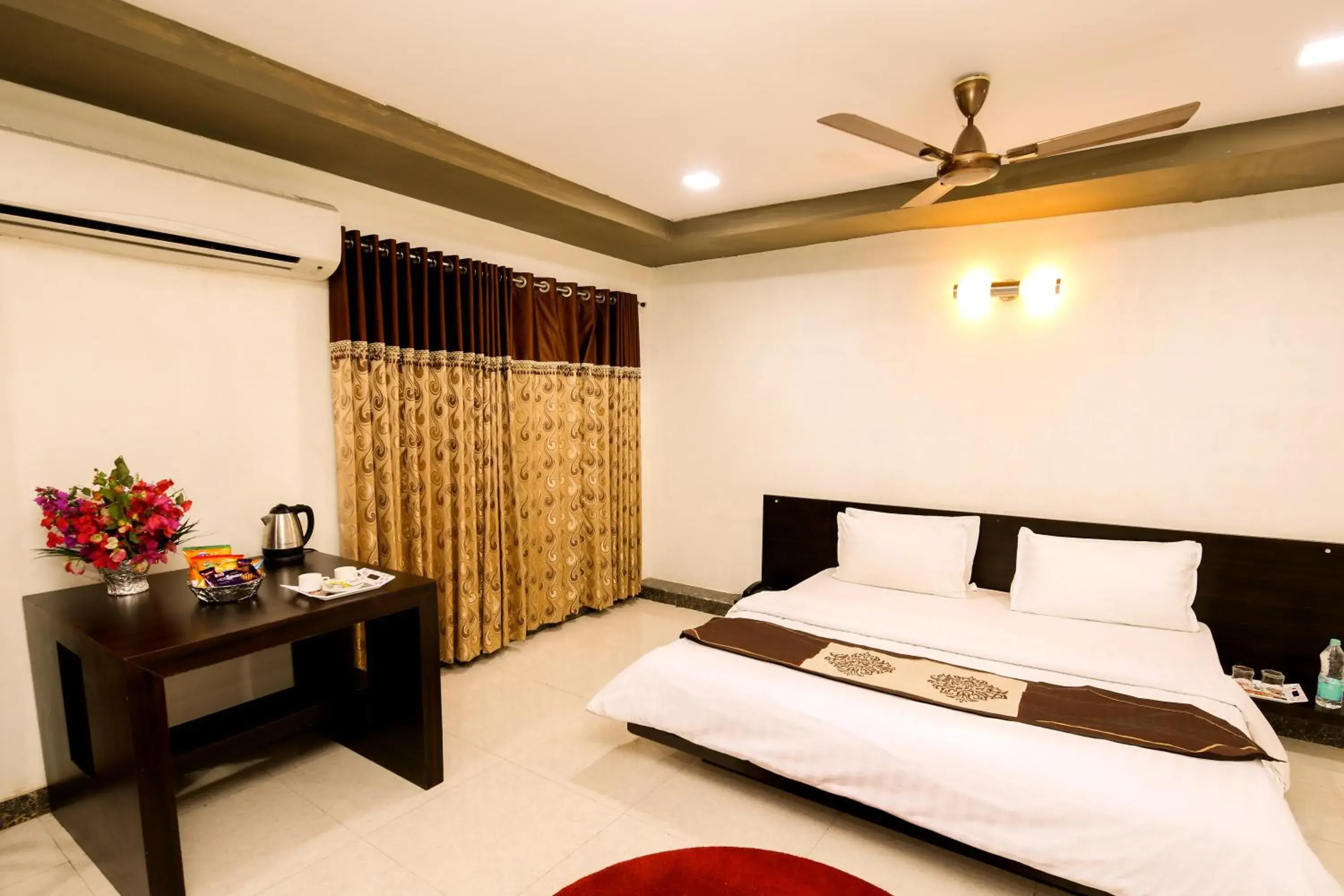 Deluxe Room in Saavaj Resort, Sasan Gir - Where Wilderness Meets Luxury Deluxe Room in Saavaj Resort, Sasan Gir - Where Wilderness Meets Luxury